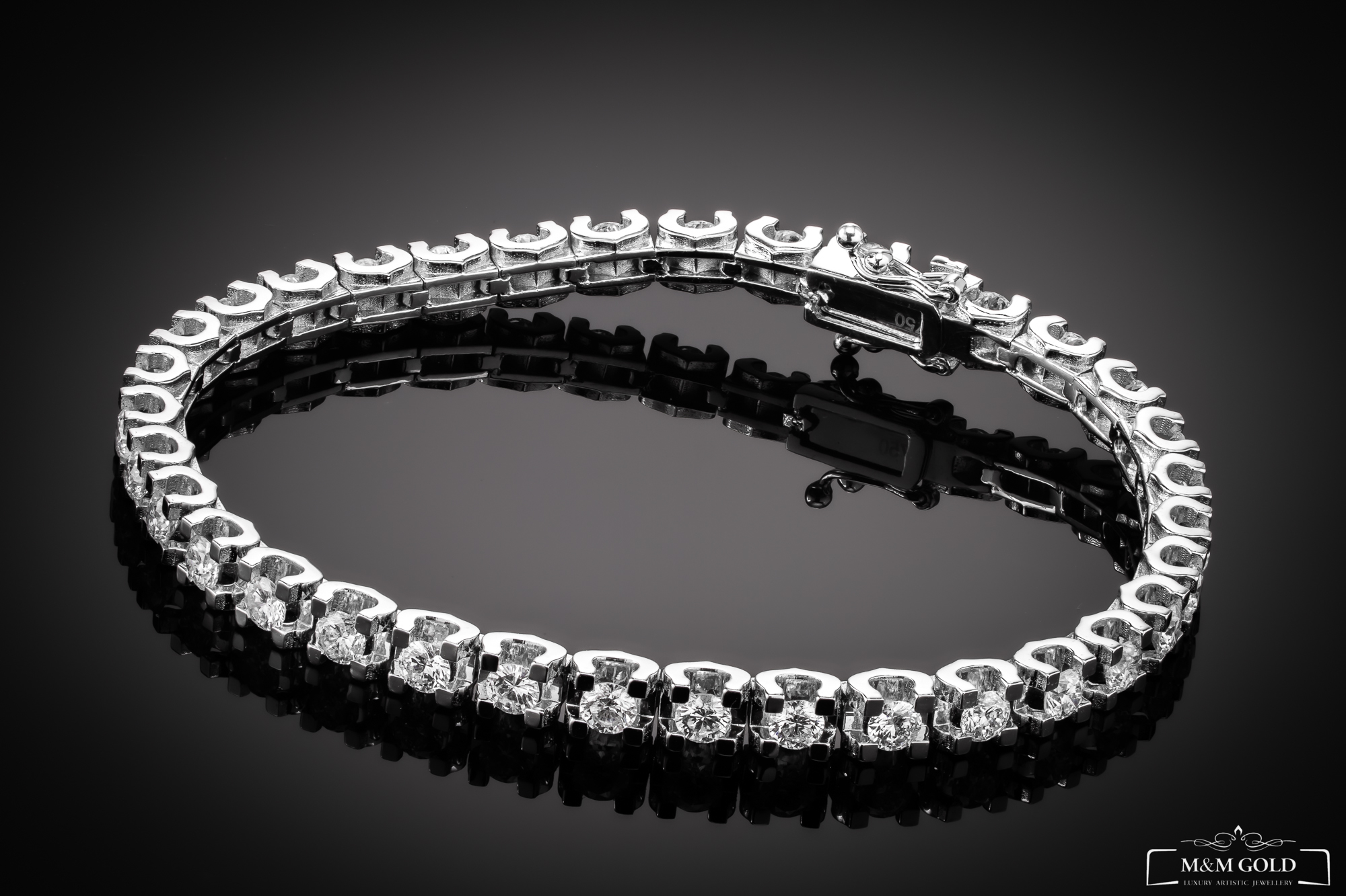 "Enduring Treasures™" Bracelet in 18k white gold, photo 6