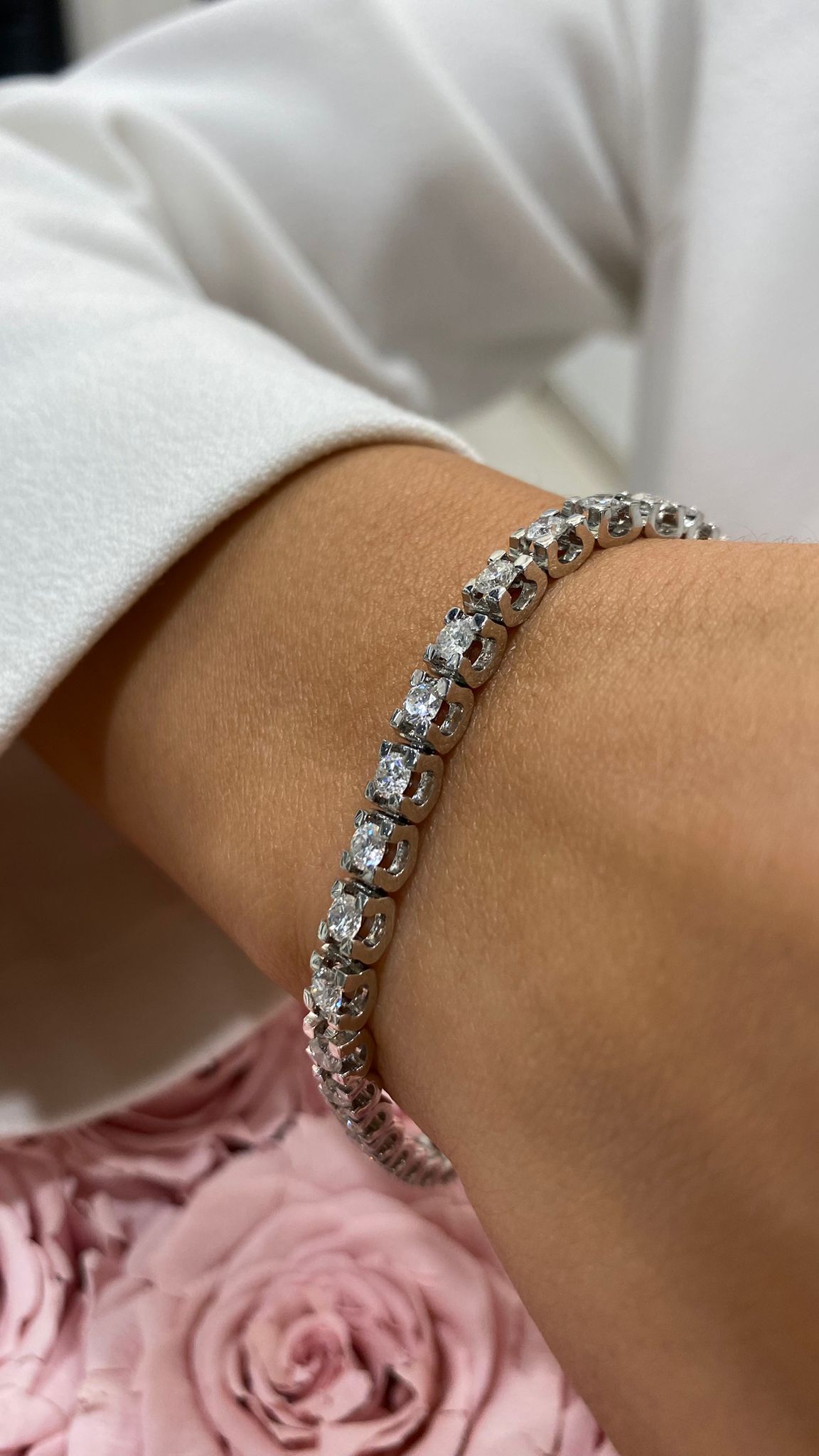 "Enduring Treasures™" Bracelet in 18k white gold, photo 9