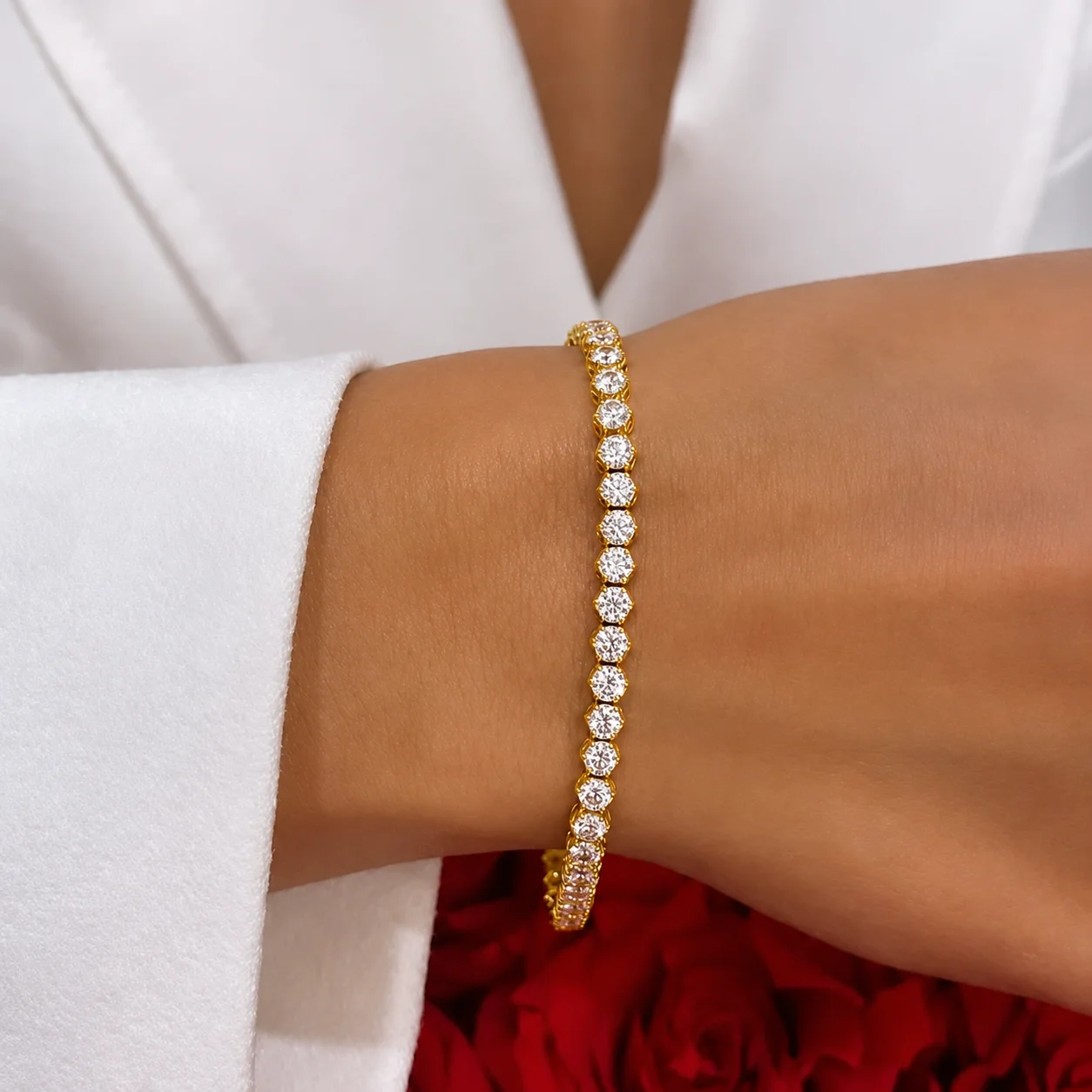"LuxuryCubes™" Bracelet in 18k yellow gold, photo 2