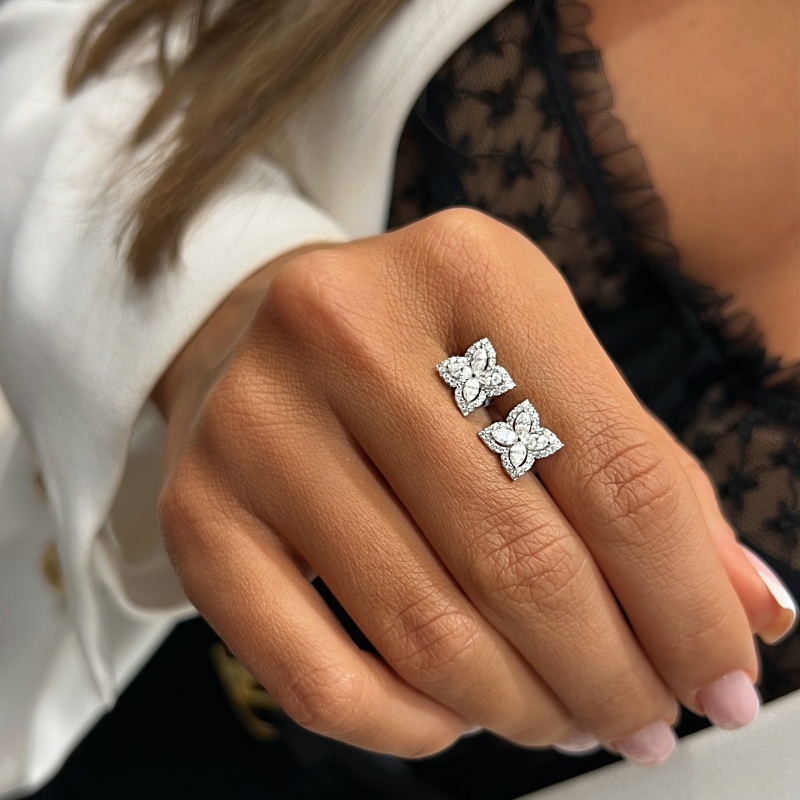 Belissima™ Earrings in white Gold, photo 7