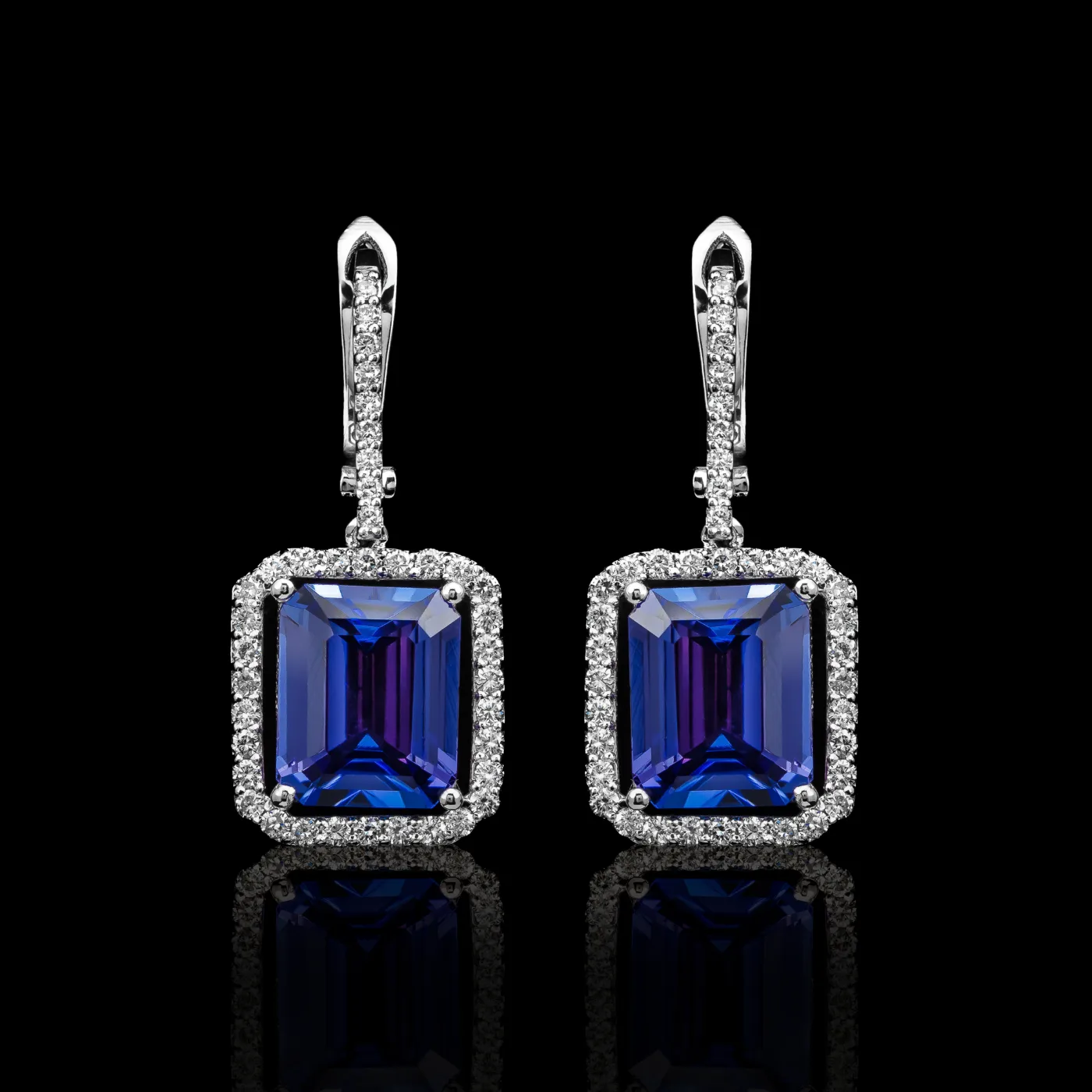 "BlueLegacy™" Tanzanite Earrings – White gold
