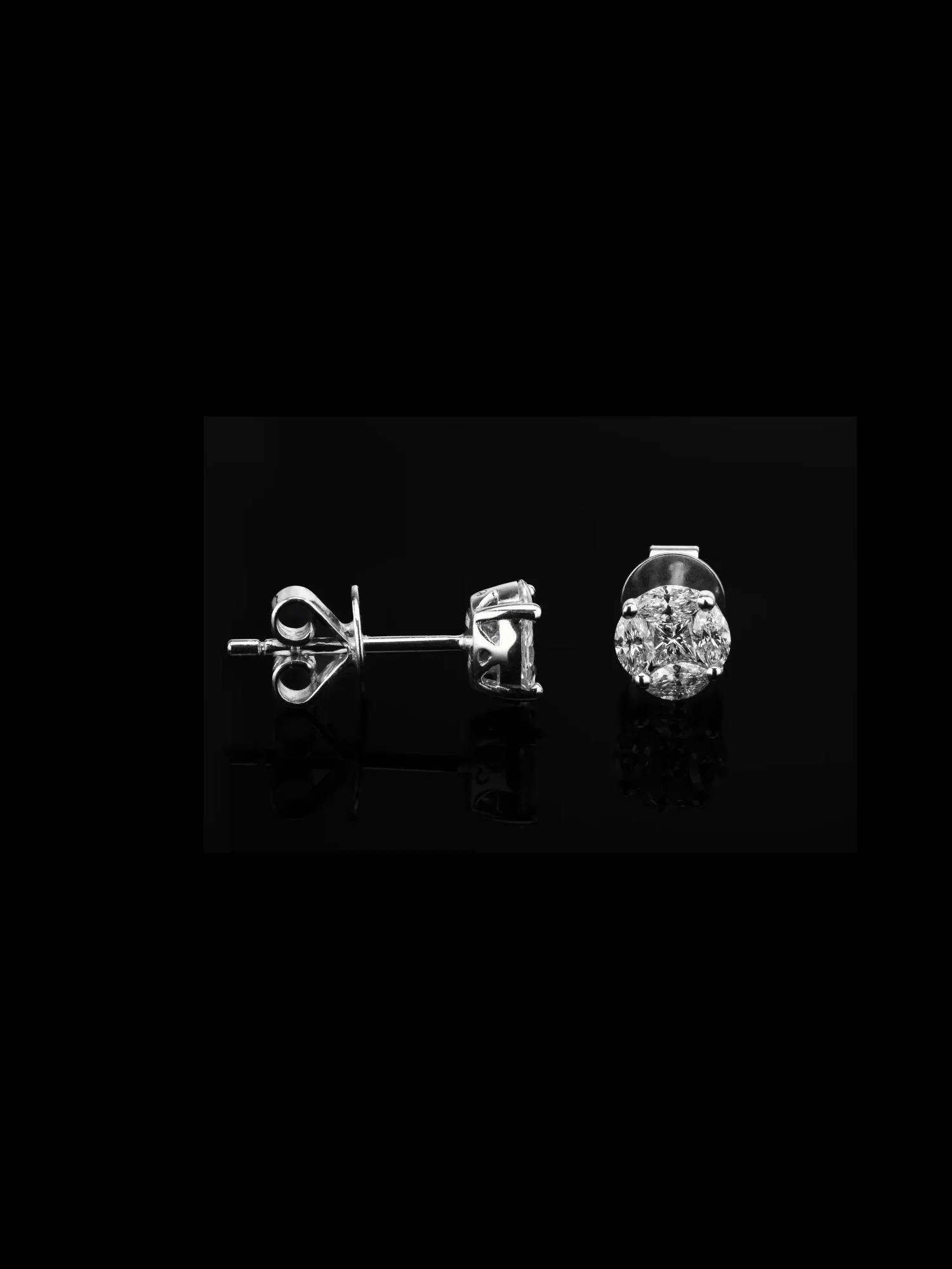"ClusterBliss™" Earrings in white gold, photo 3