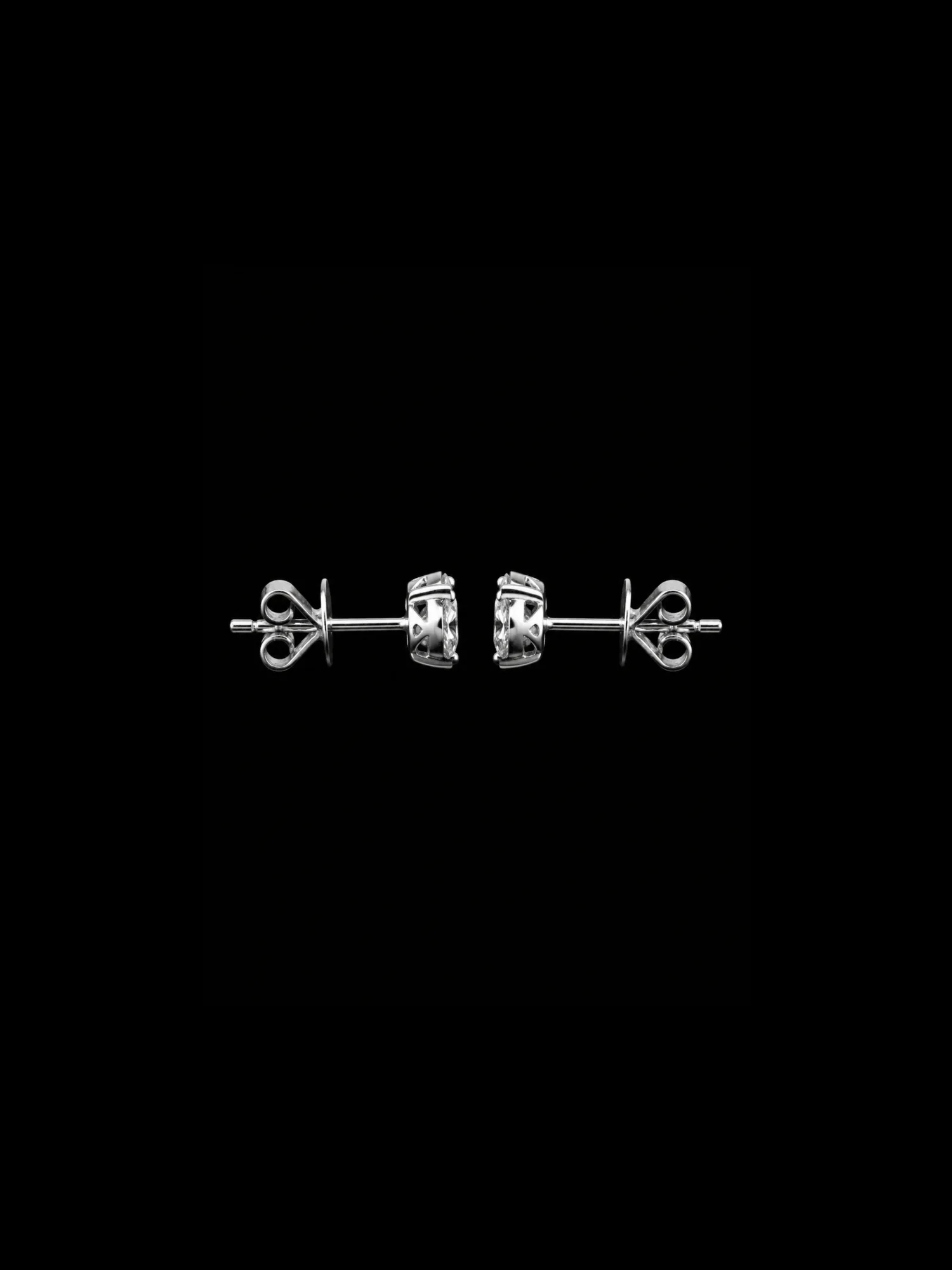 "ClusterBliss™" Earrings in white gold, photo 5