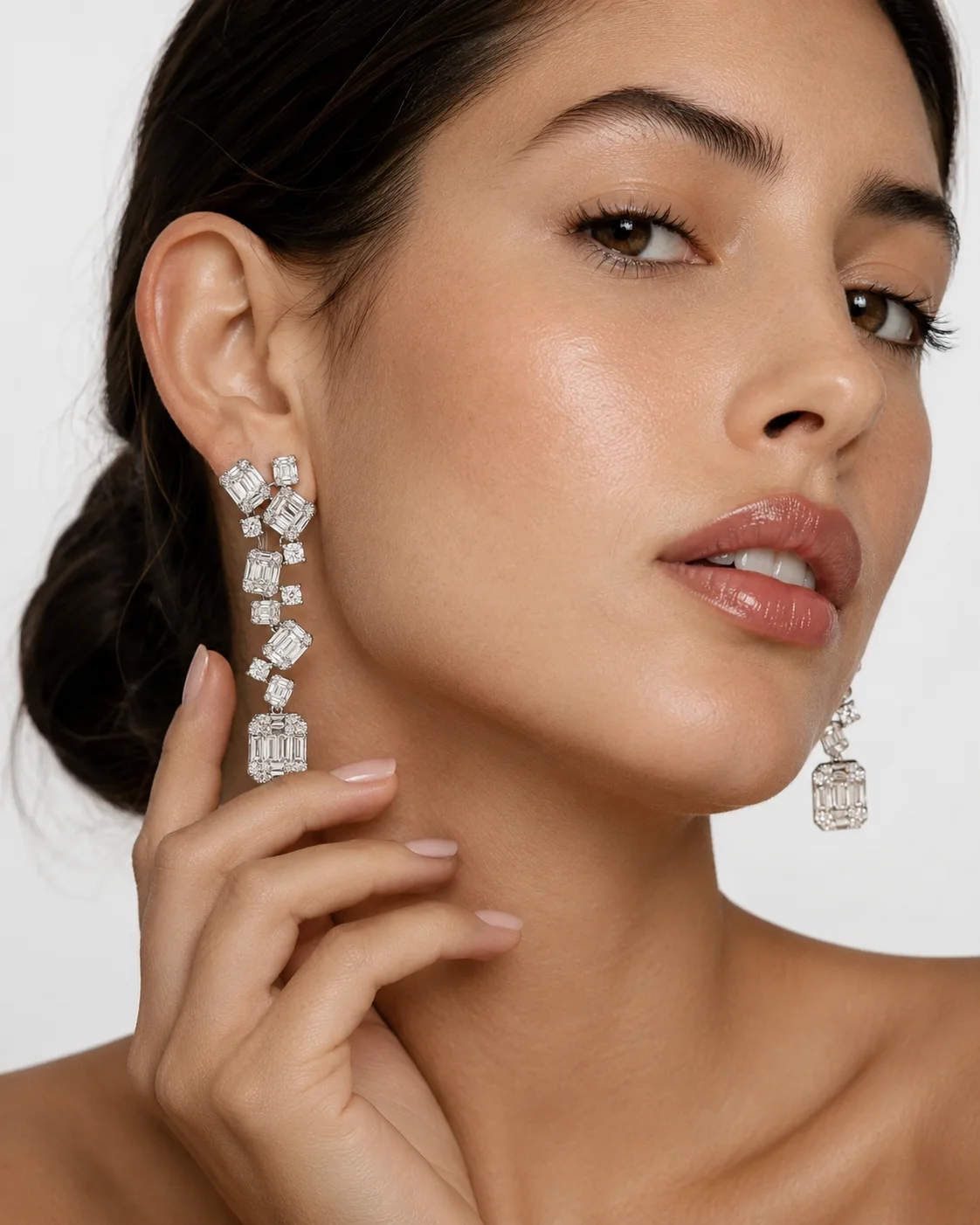 InvisibleCascade™ Earrings in white gold, photo 2