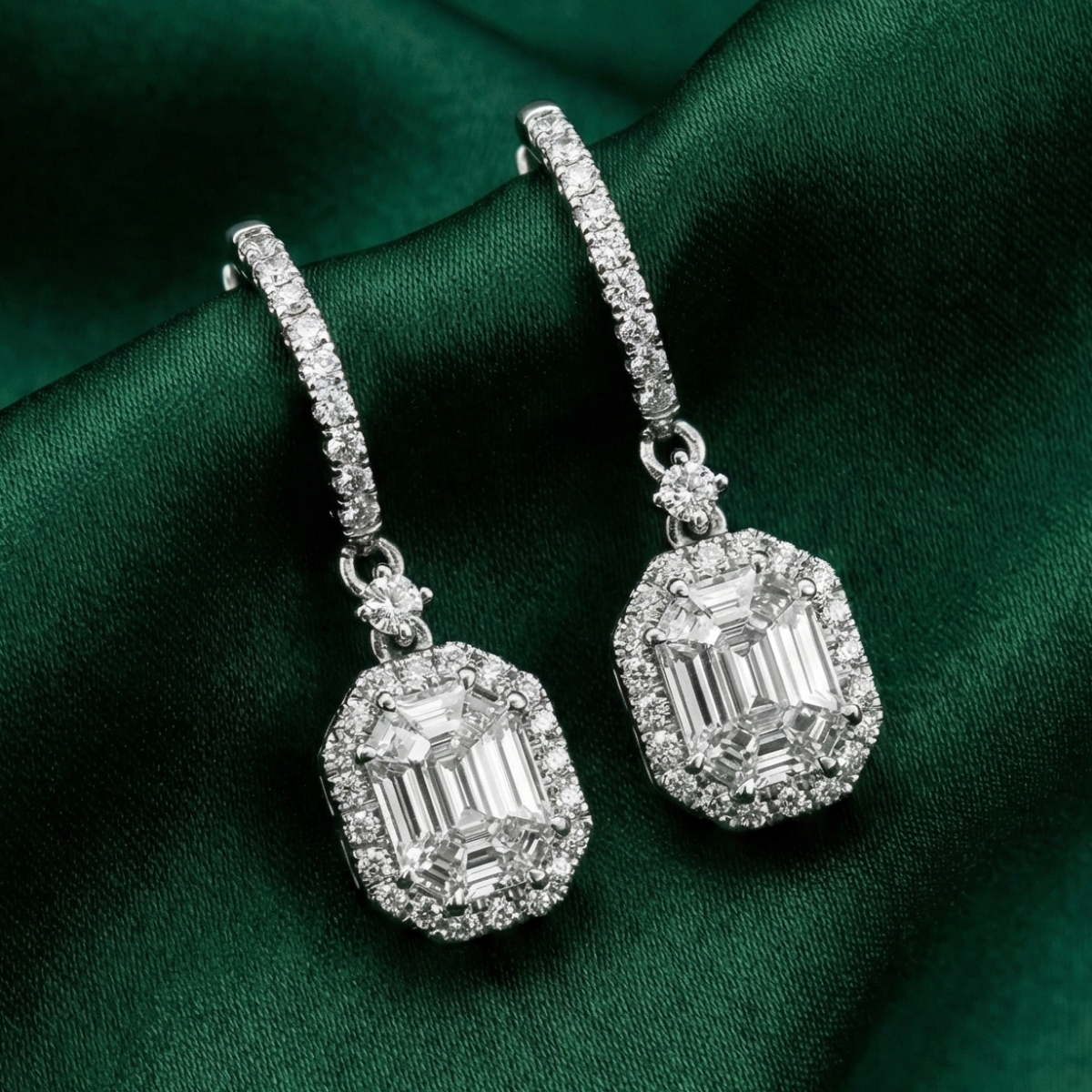 InvisibleLIMITED™ Earrings in 18k white gold, photo 3