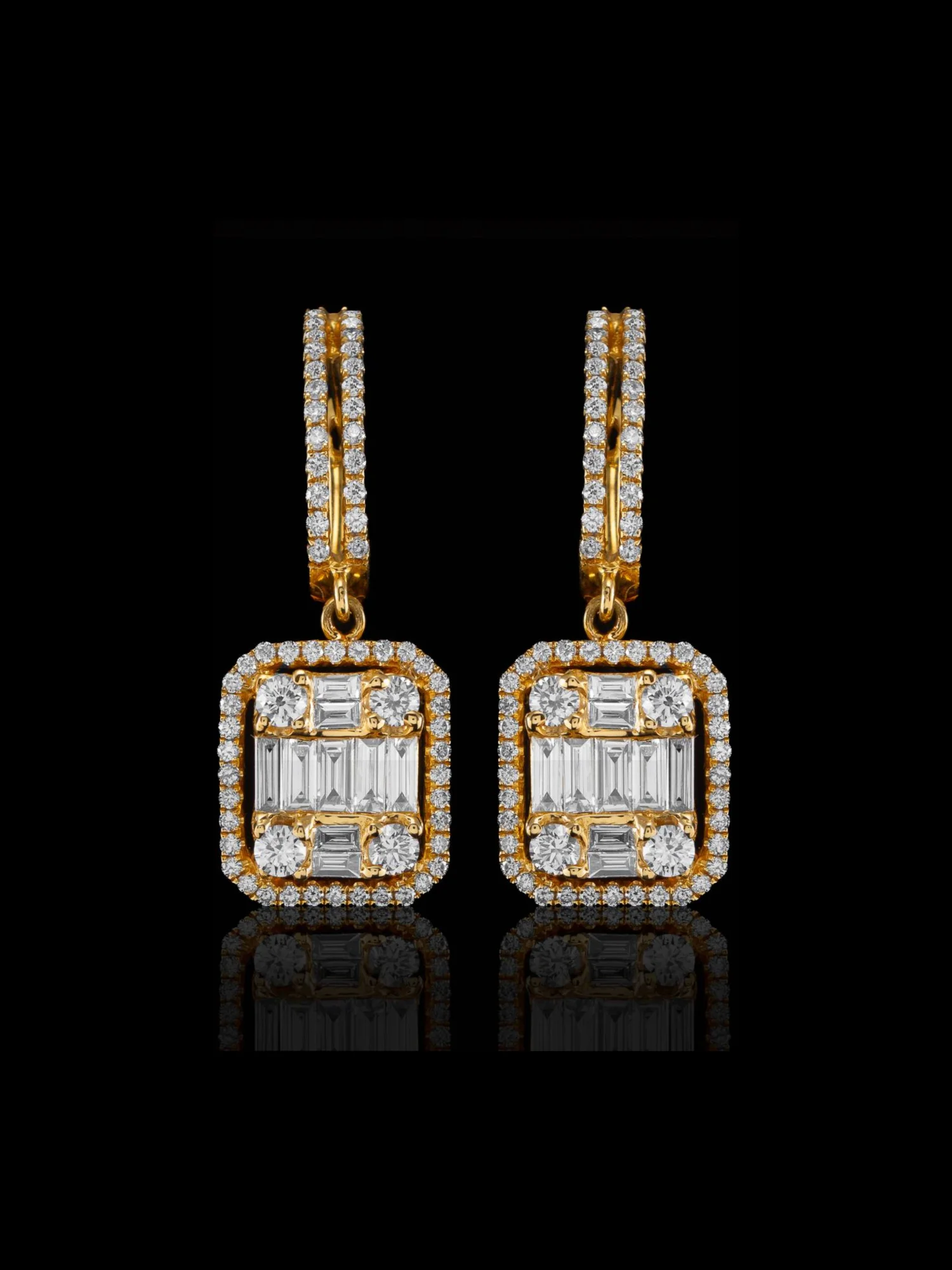 "InvisibleNuevo™" Earrings – Yellow gold