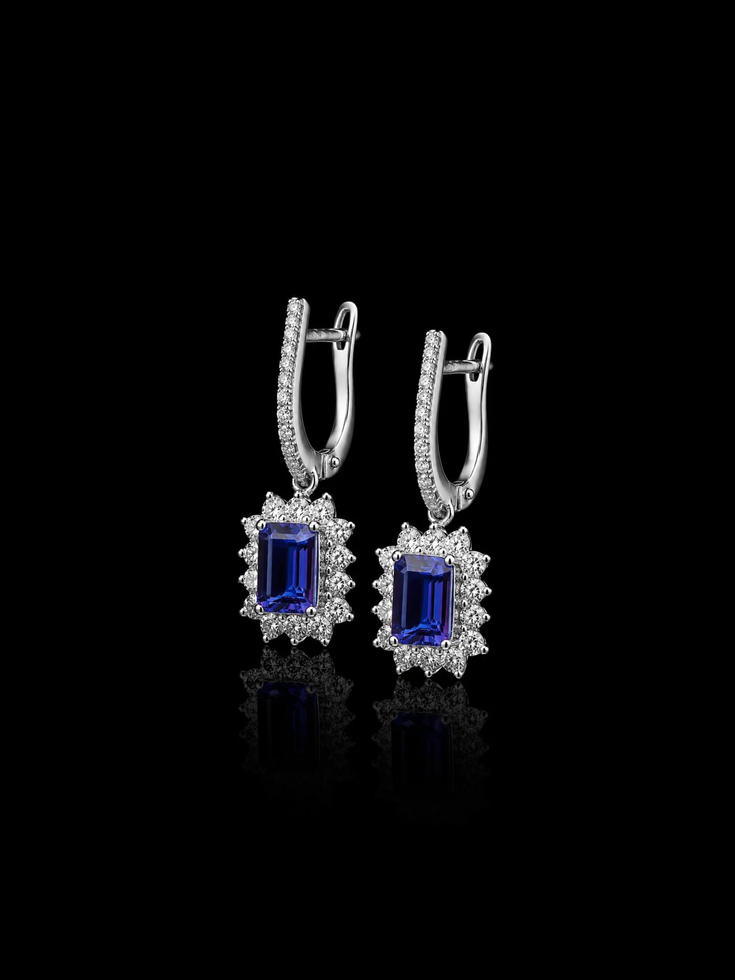 "BlueSovereign™" Earrings in 18k white gold, photo 4