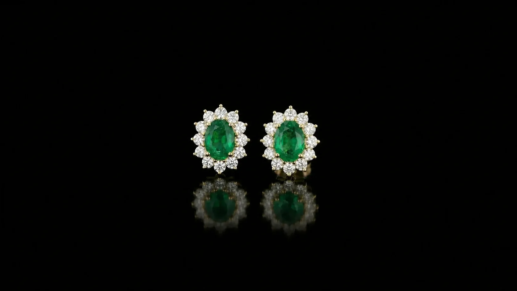 "EmeraldAllure™" Earrings – Yellow gold 18k