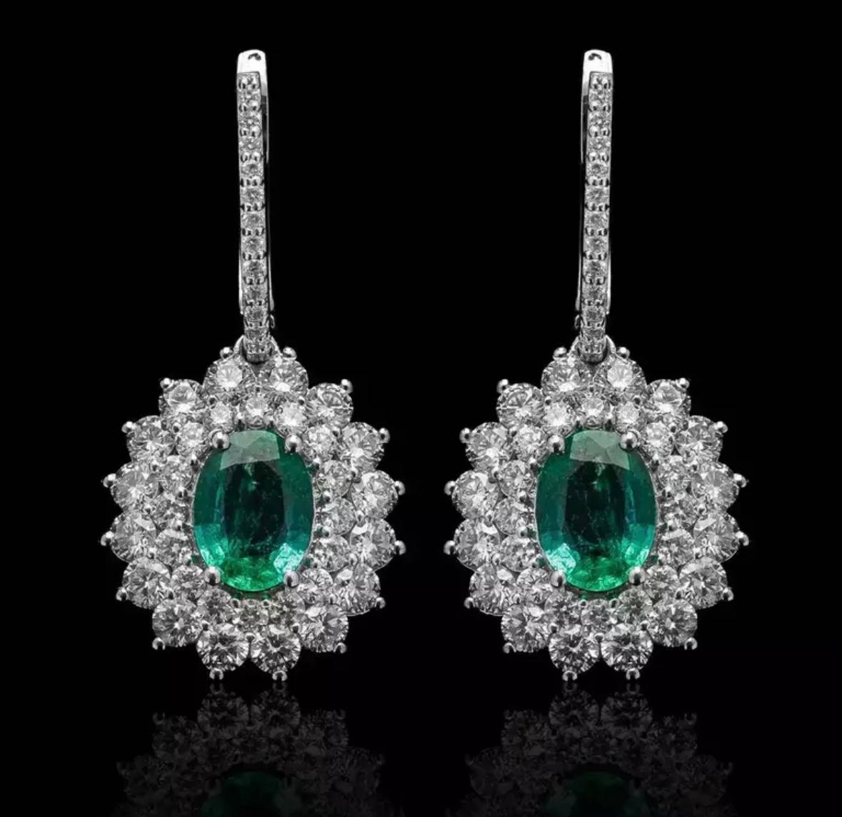 "EmeraldAura™" Earrings in 18k white gold, product view