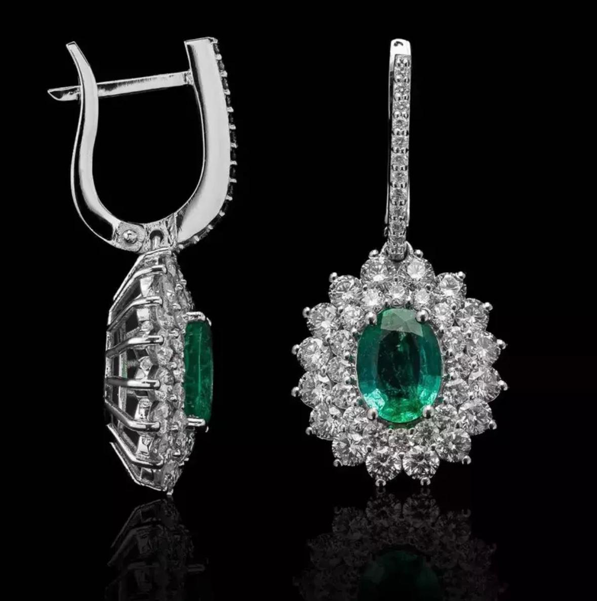 "EmeraldAura™" Earrings in 18k white gold, photo 2