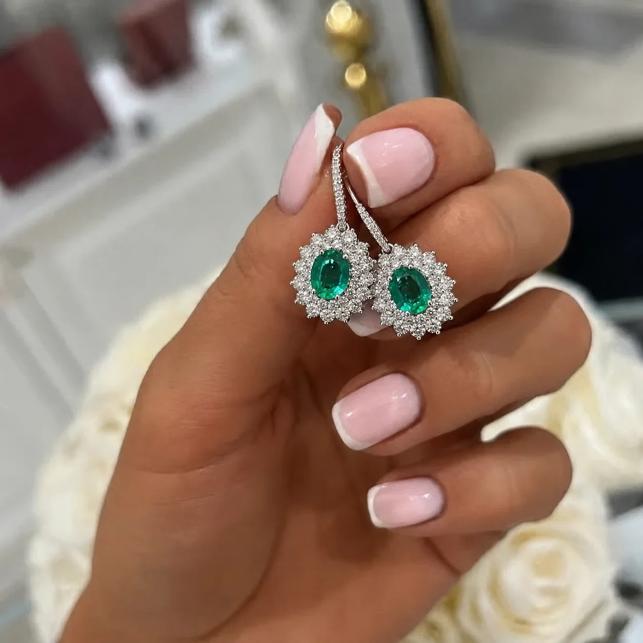 "EmeraldAura™" Earrings in 18k white gold, photo 4