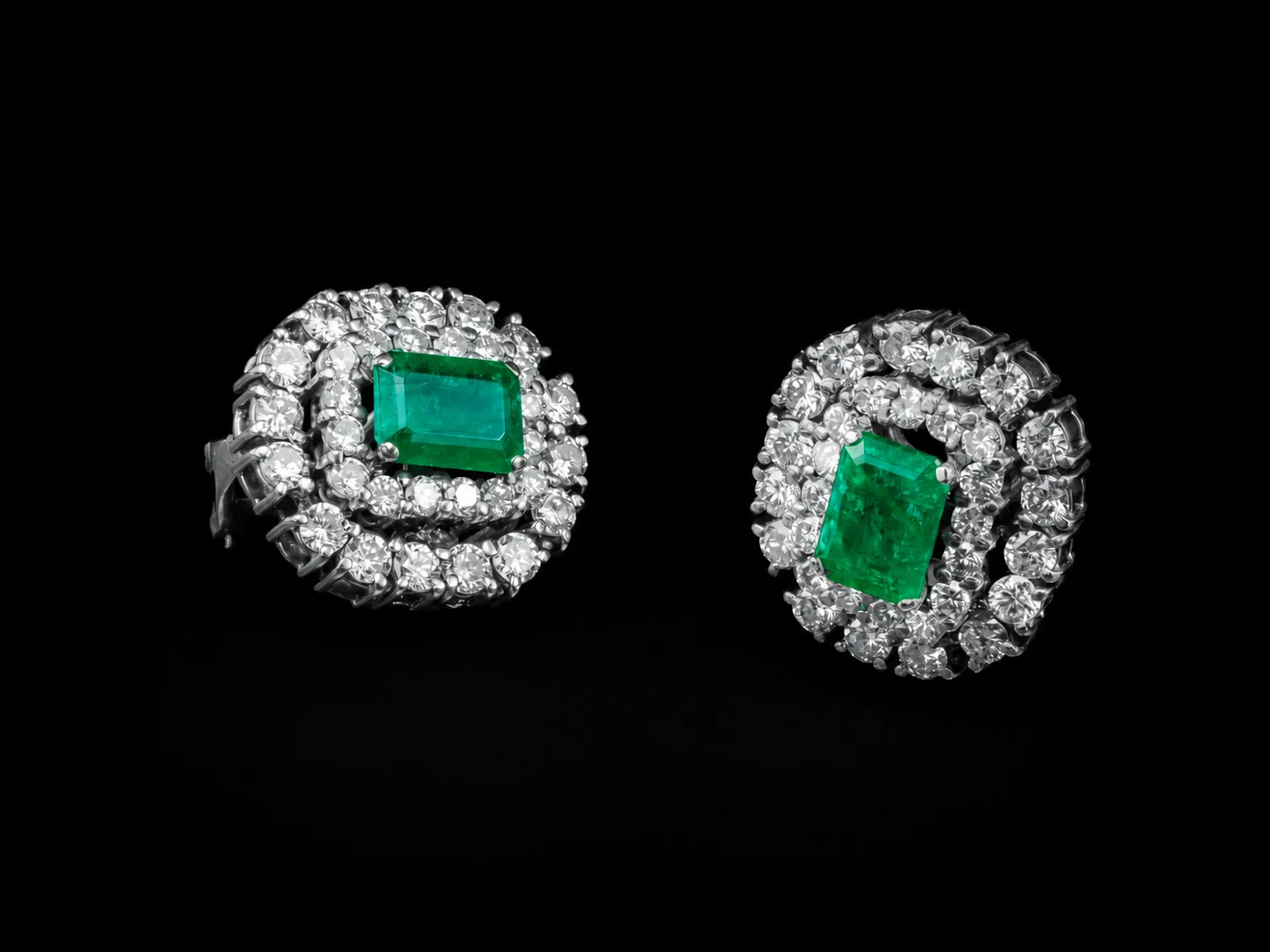 "VerdeOrigins™" Earrings in 18k white gold, photo 3