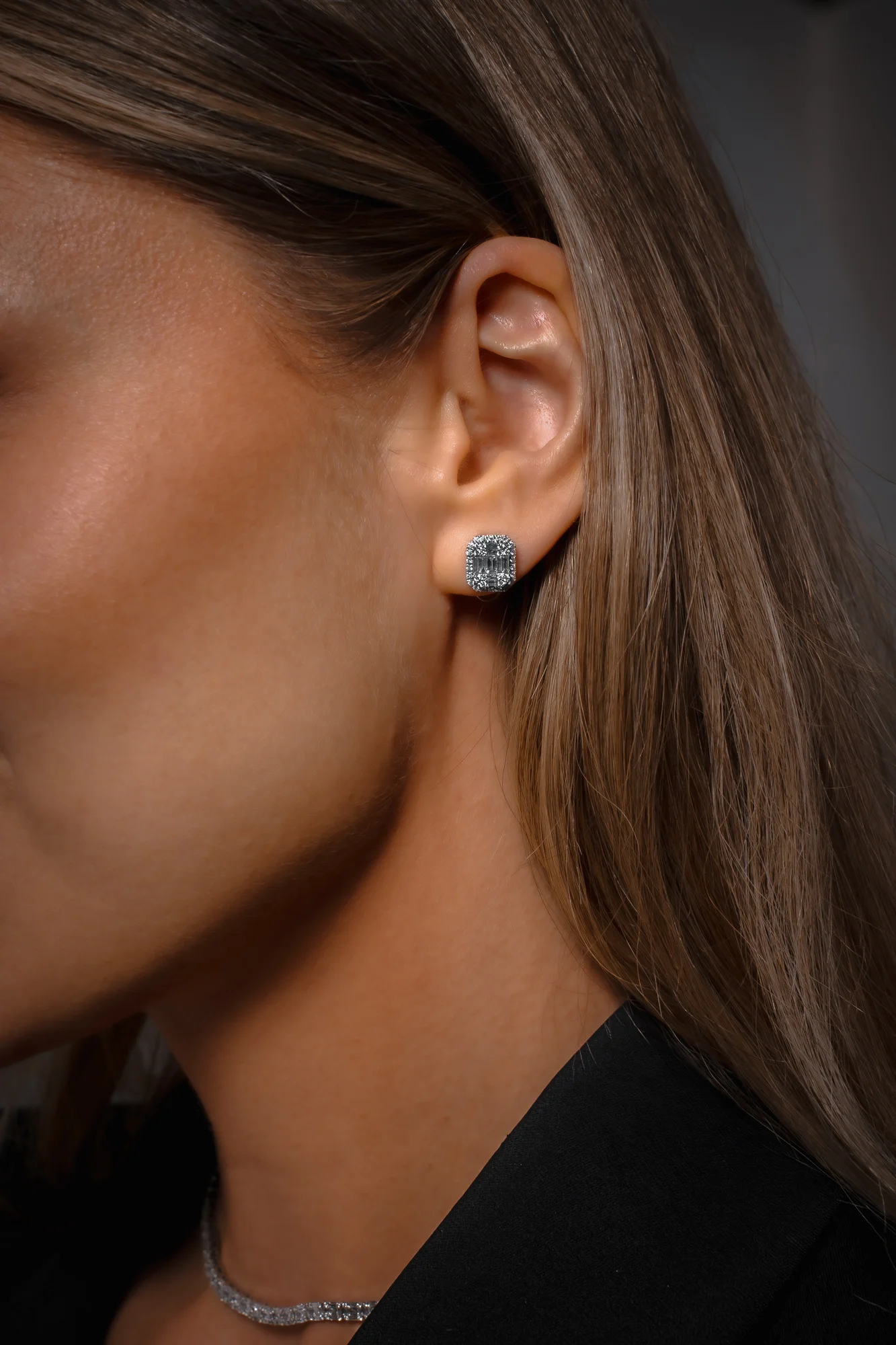 "LeLuxe™" Earrings in white gold, photo 2