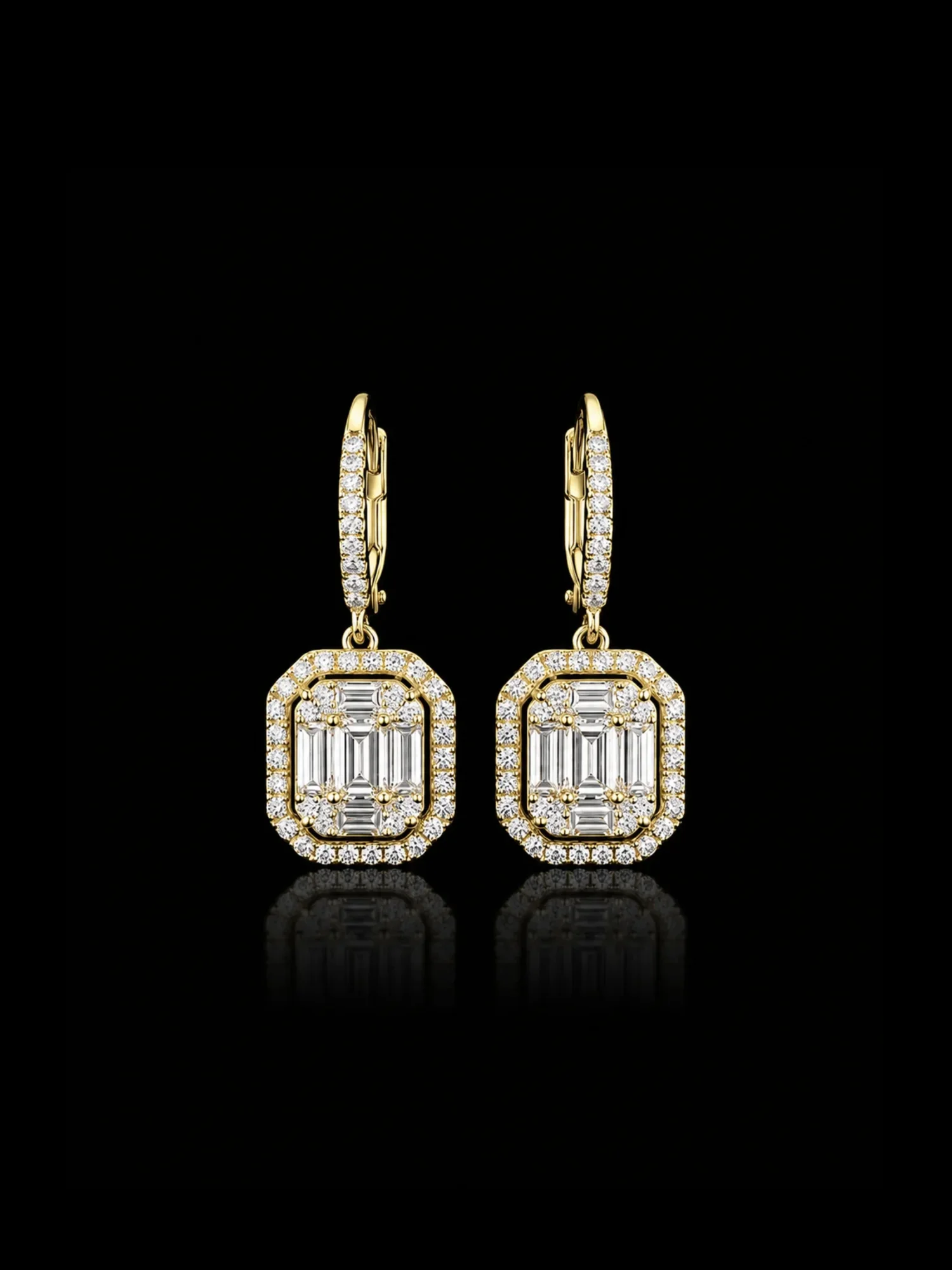 LuxElegance™ Earrings – Yellow gold
