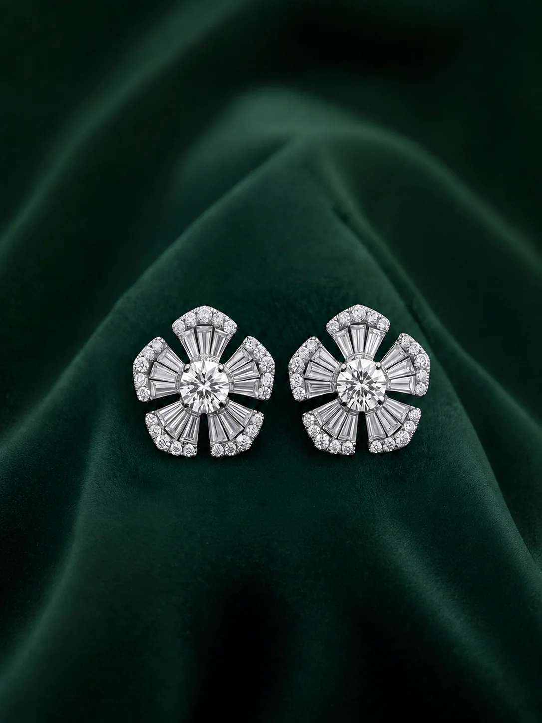 "MysticFloral™" Earrings in 18k white gold, photo 6