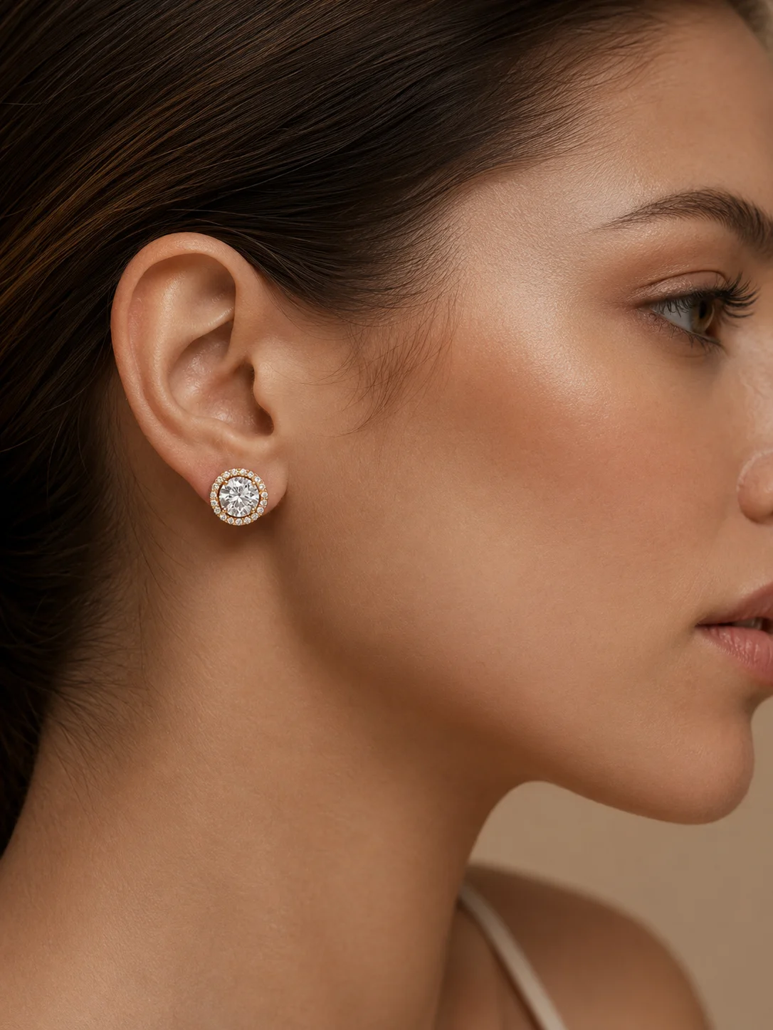 "OneHalo™" Earrings in 18k yellow gold, photo 2