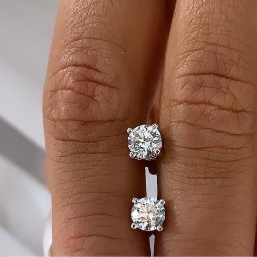 Single™ 0.50ct Earrings in white gold, photo 2
