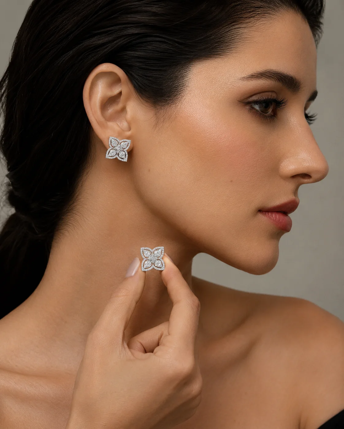 "SparkleBlossom™" Earrings in 18k white gold, photo 2