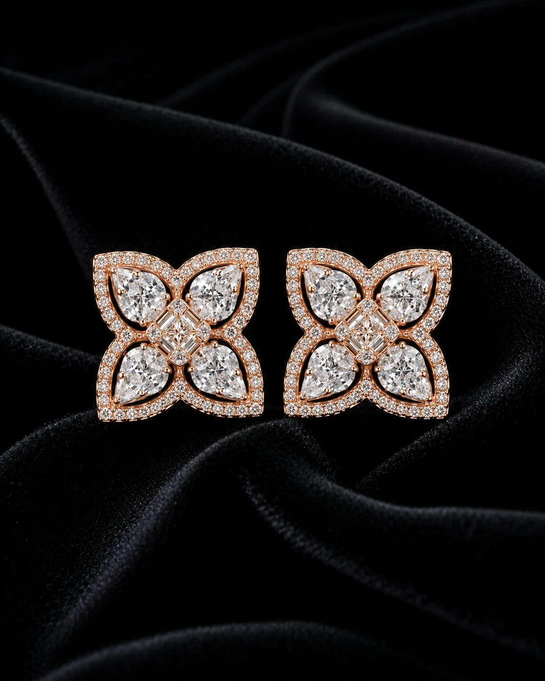 "SparkleBlossom™" Earrings in 18k rose gold, photo 4