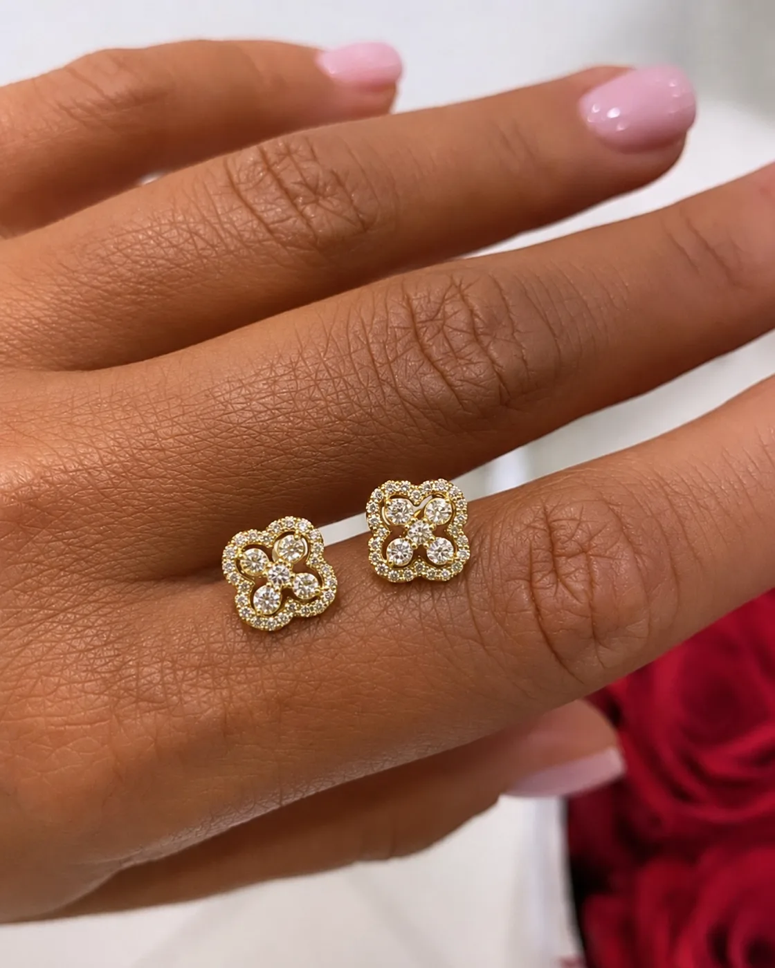 TrèfleDeLuxe™ Earrings in yellow gold, photo 2