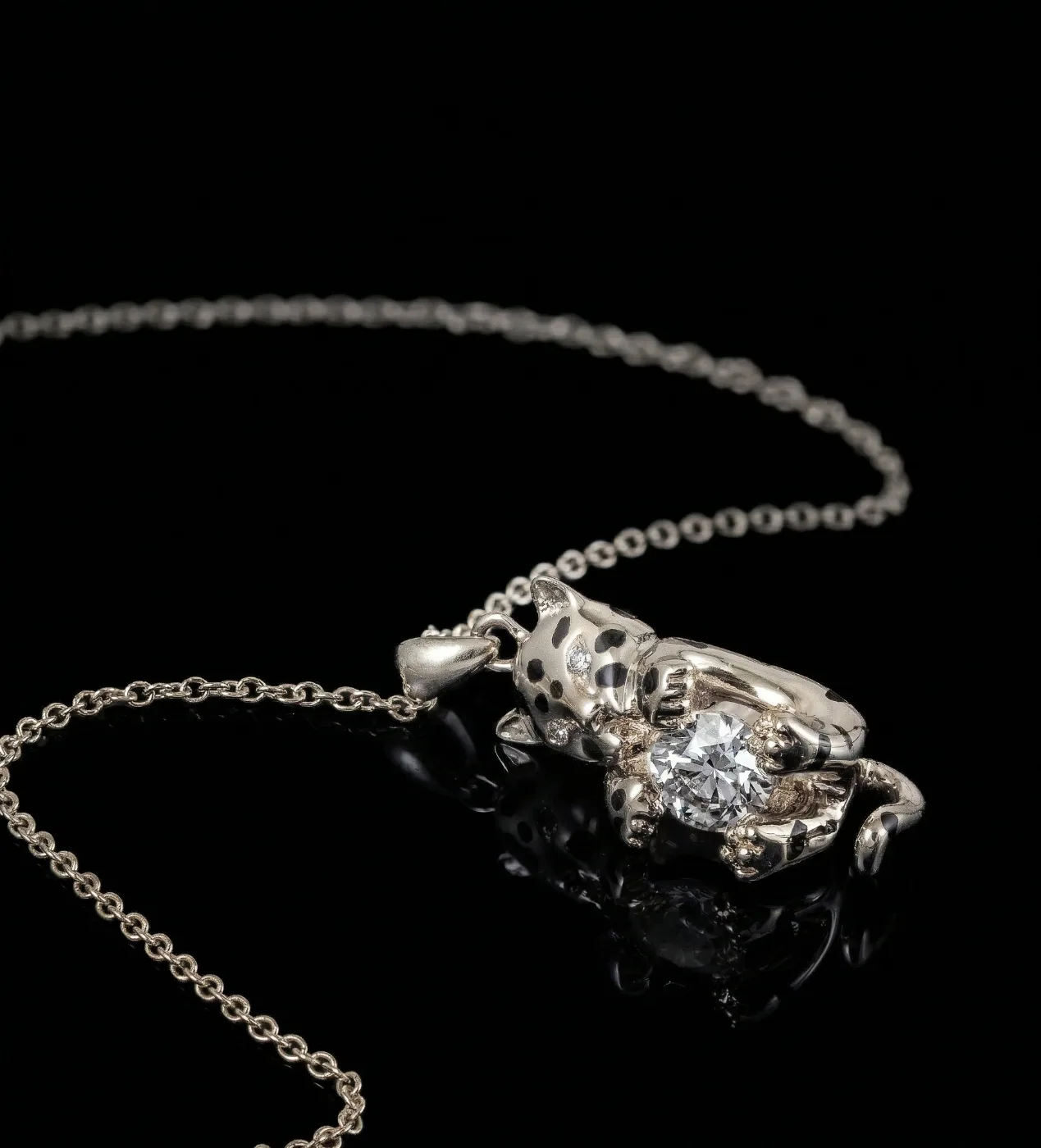 "BabyGepard™" Necklace in white gold, photo 3