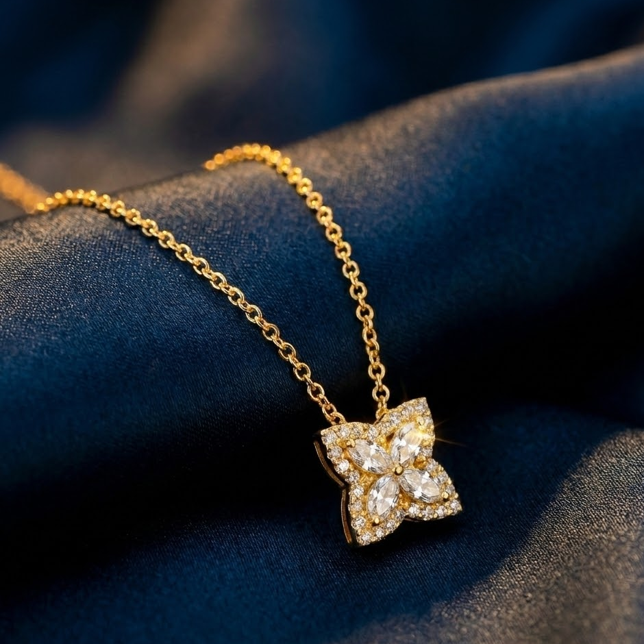 Belissima™ Necklace in 18k yellow gold, photo 6
