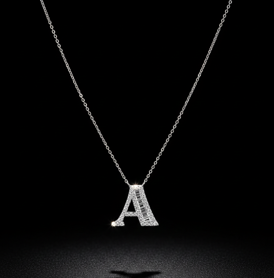 A Letter Necklace "Collier Première Lettre™" in 18k white gold, photo 3