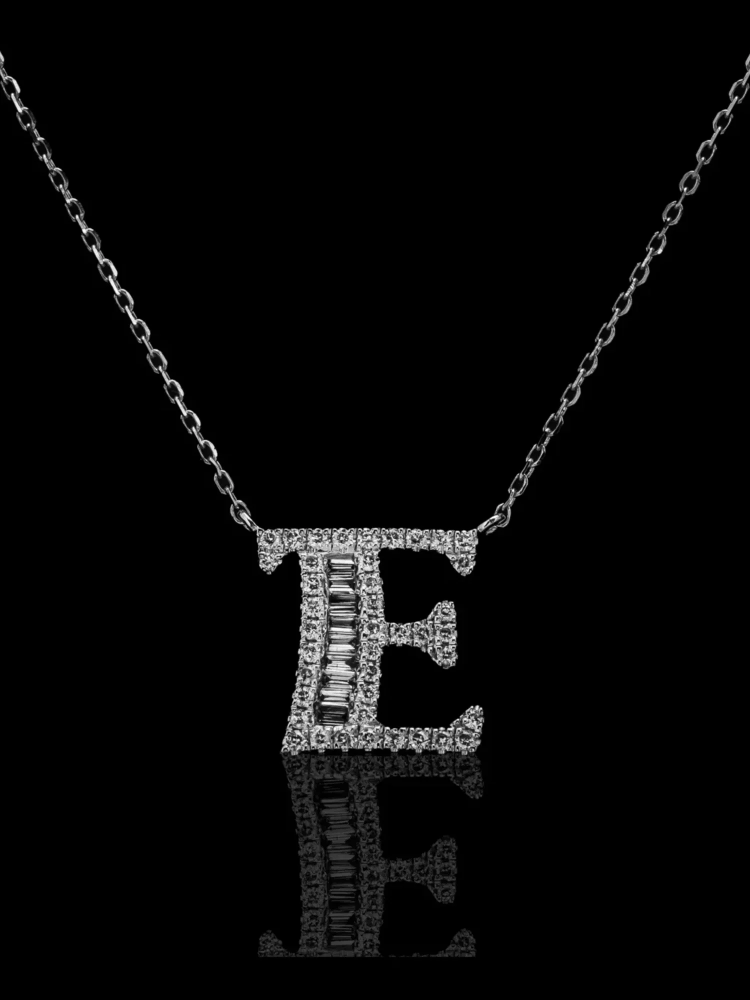 Letter E Necklace "Collier Première Lettre™" – White gold 18k