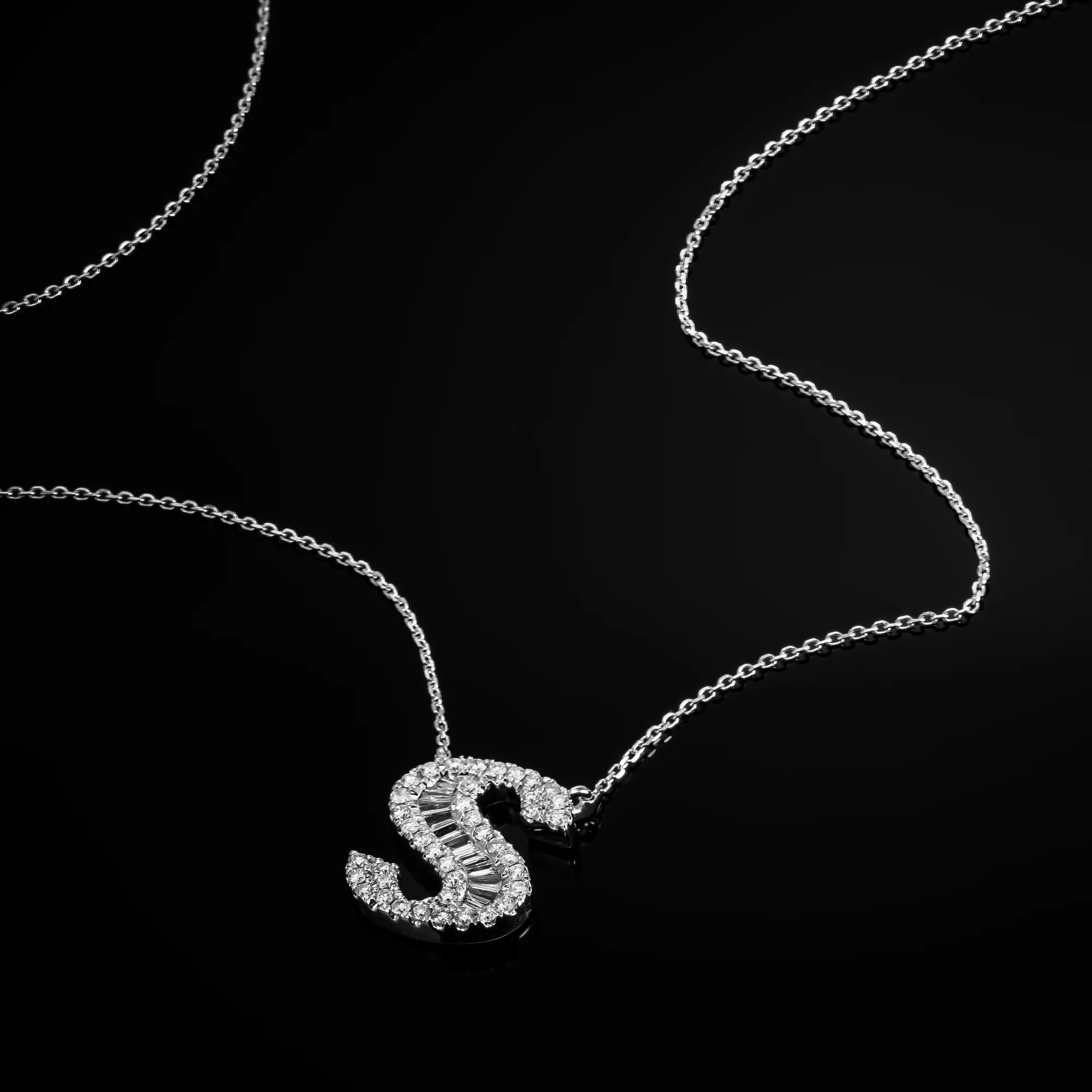 Letter S Necklace "Collier Première Lettre™" in 18k white gold, photo 4