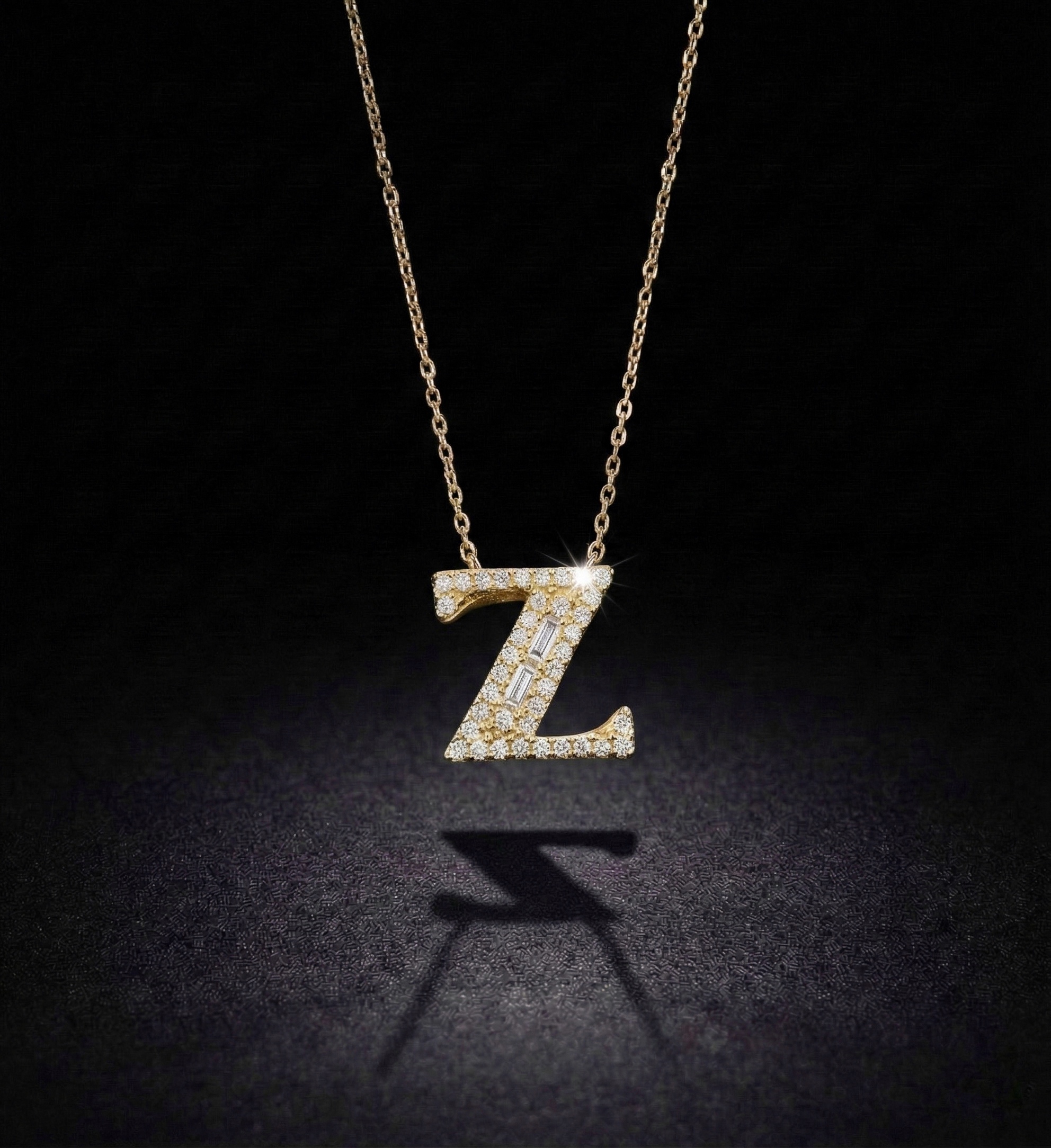 Letter Z Necklace "Collier Première Lettre™" in 18k yellow gold, photo 3
