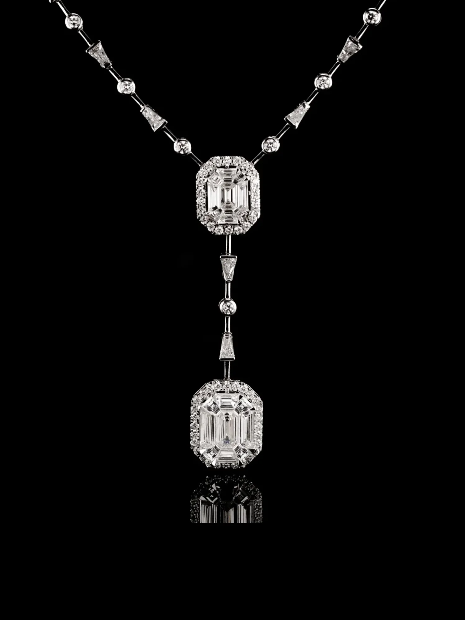 "InvisibleLimited™" Necklace – White gold 18k