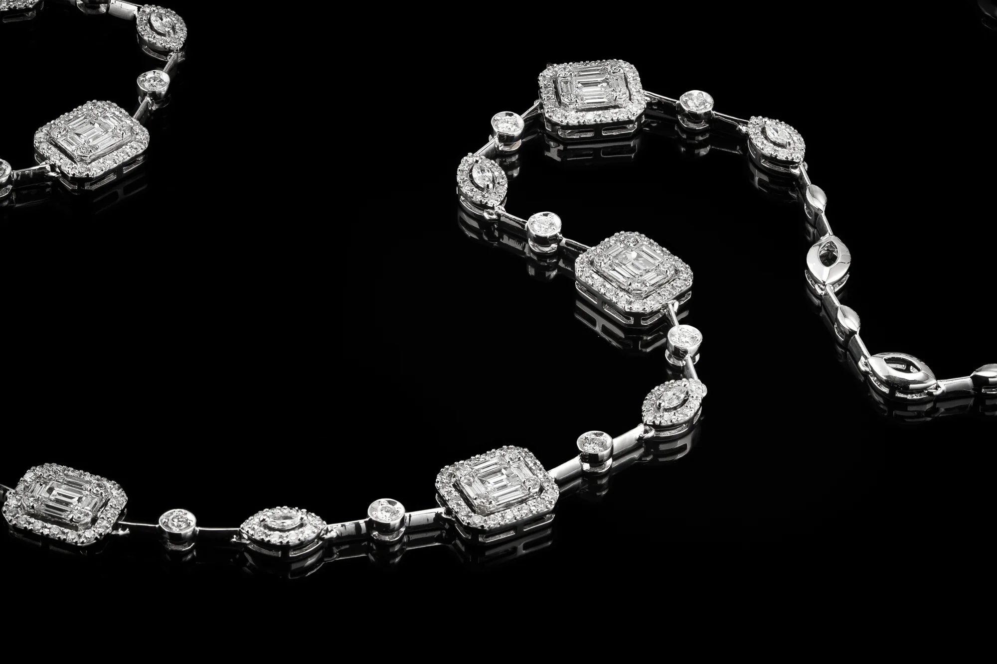 "Invisible™" Necklace 3.00 ct in 18k white gold, photo 6