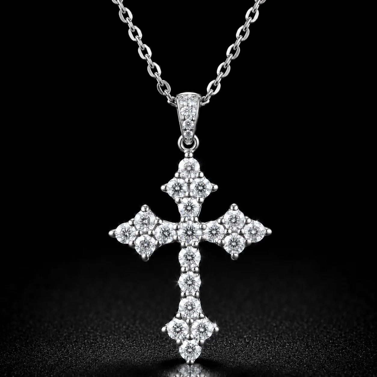 Diamond Cross Necklace "MajesticGrace™" in white Gold, photo 2