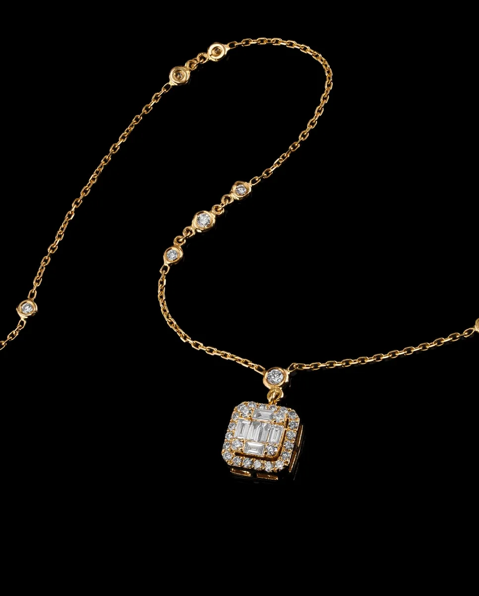 Majestic™ Necklace in yellow gold, photo 3