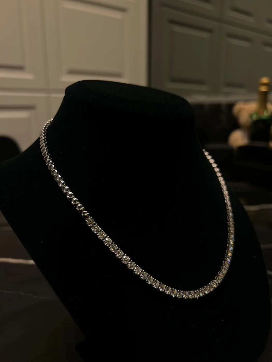 "Pure™" Necklace in white gold, photo 8