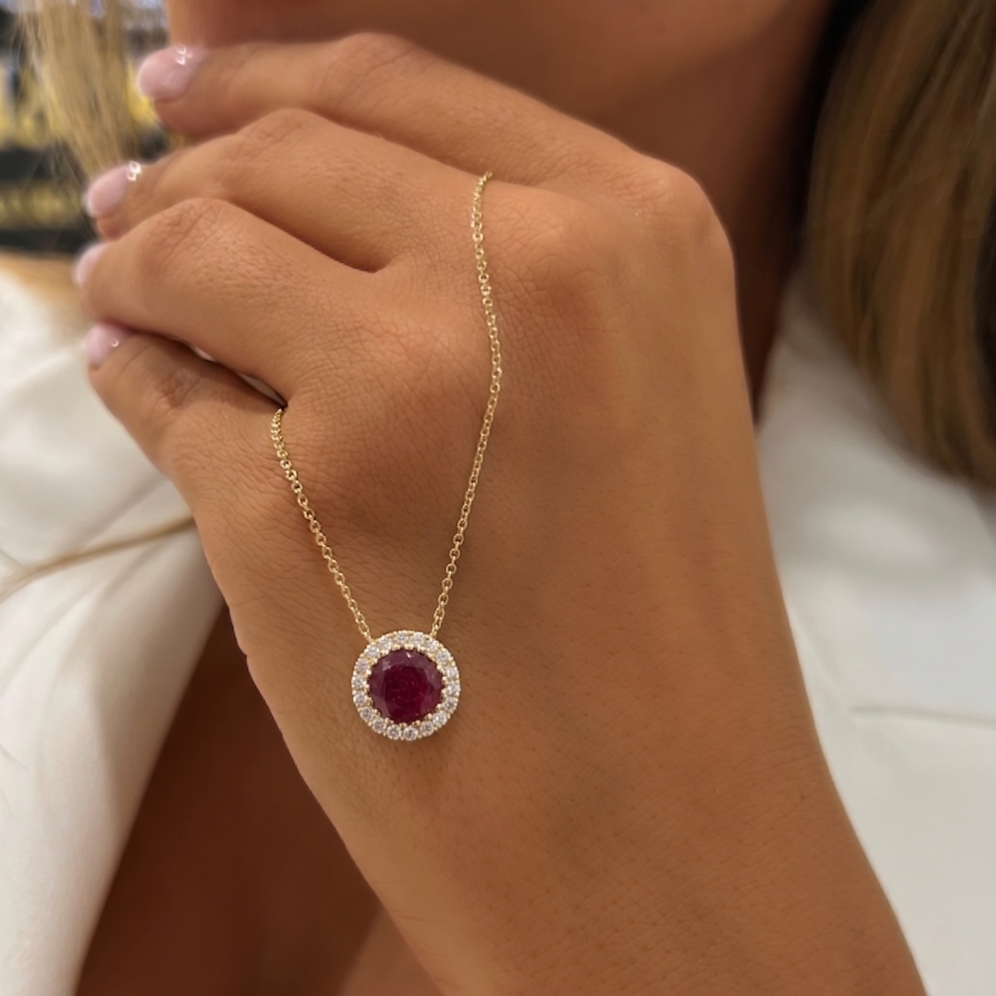 "RubyHalo™" 0.66ct Necklace in 18k rose gold, photo 3