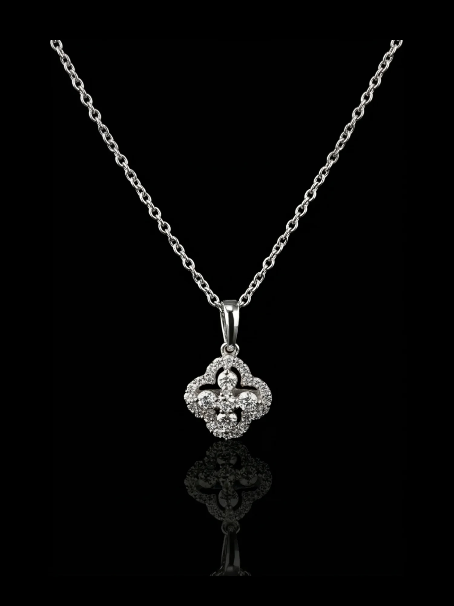 "TrèfleDeLuxe™" Necklace – White gold 18k