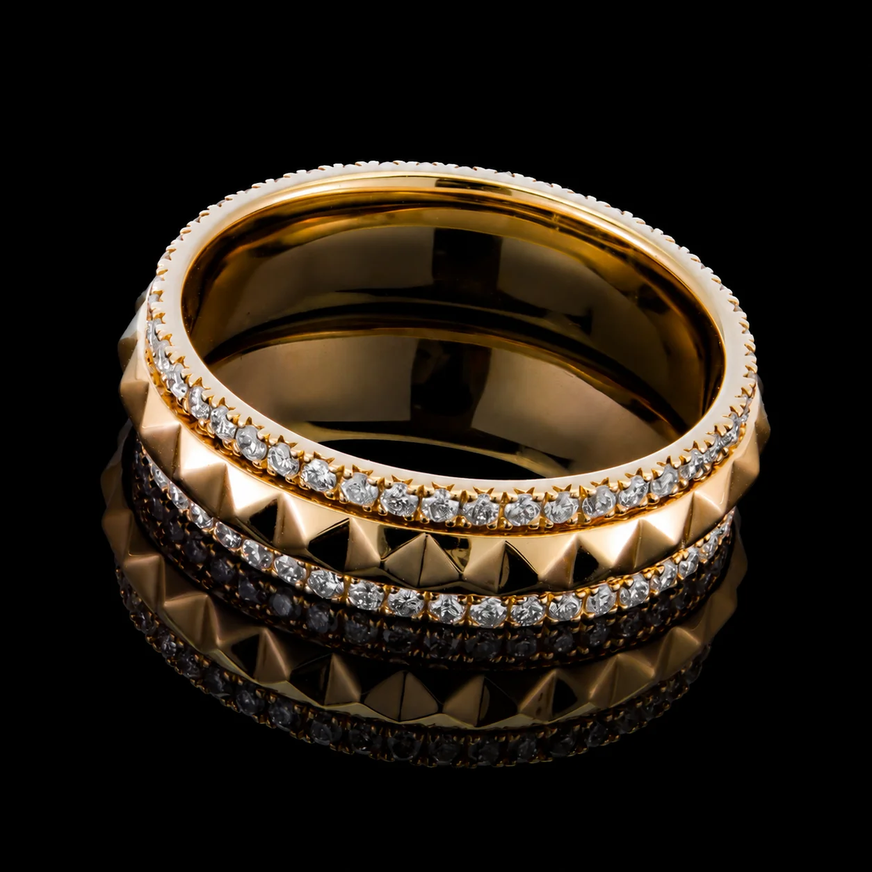 AmourEternel™ Wedding Band in yellow gold, photo 2