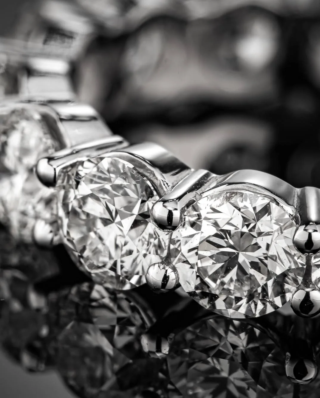 "Enduring Aureate Treasures™" 4.50ct Band in white gold, photo 6