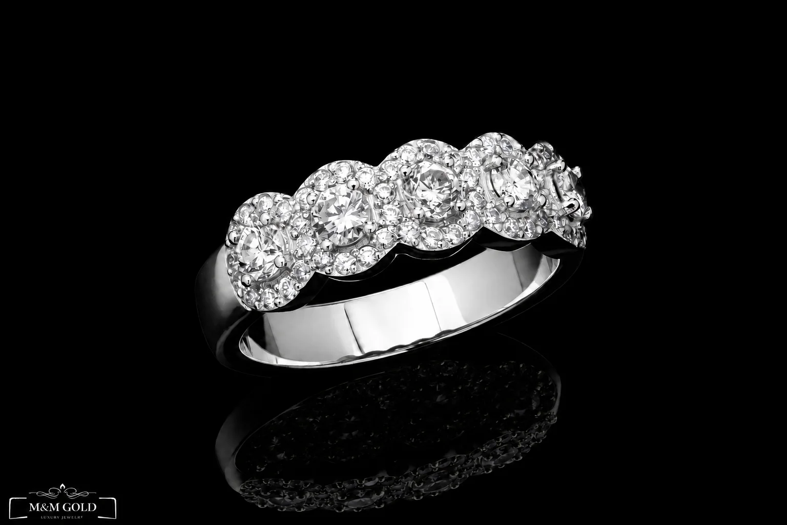 "HaloBand™" Halo Ring in white gold, photo 2