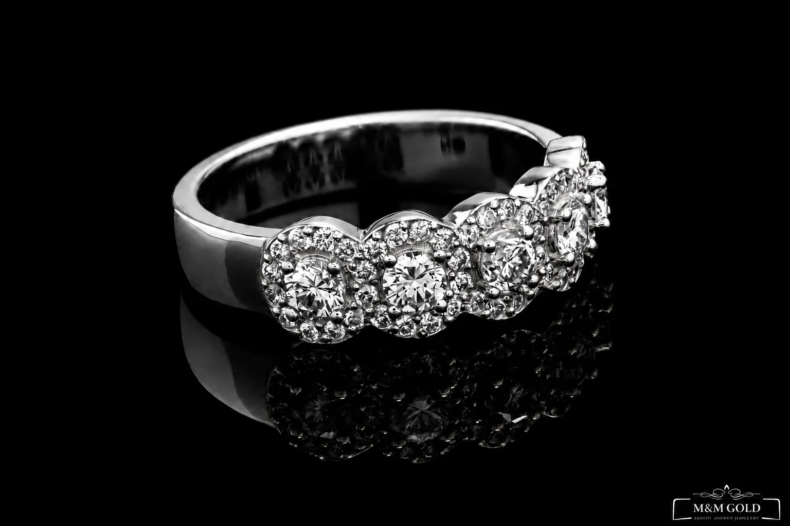 "HaloBand™" Halo Ring in white gold, photo 3