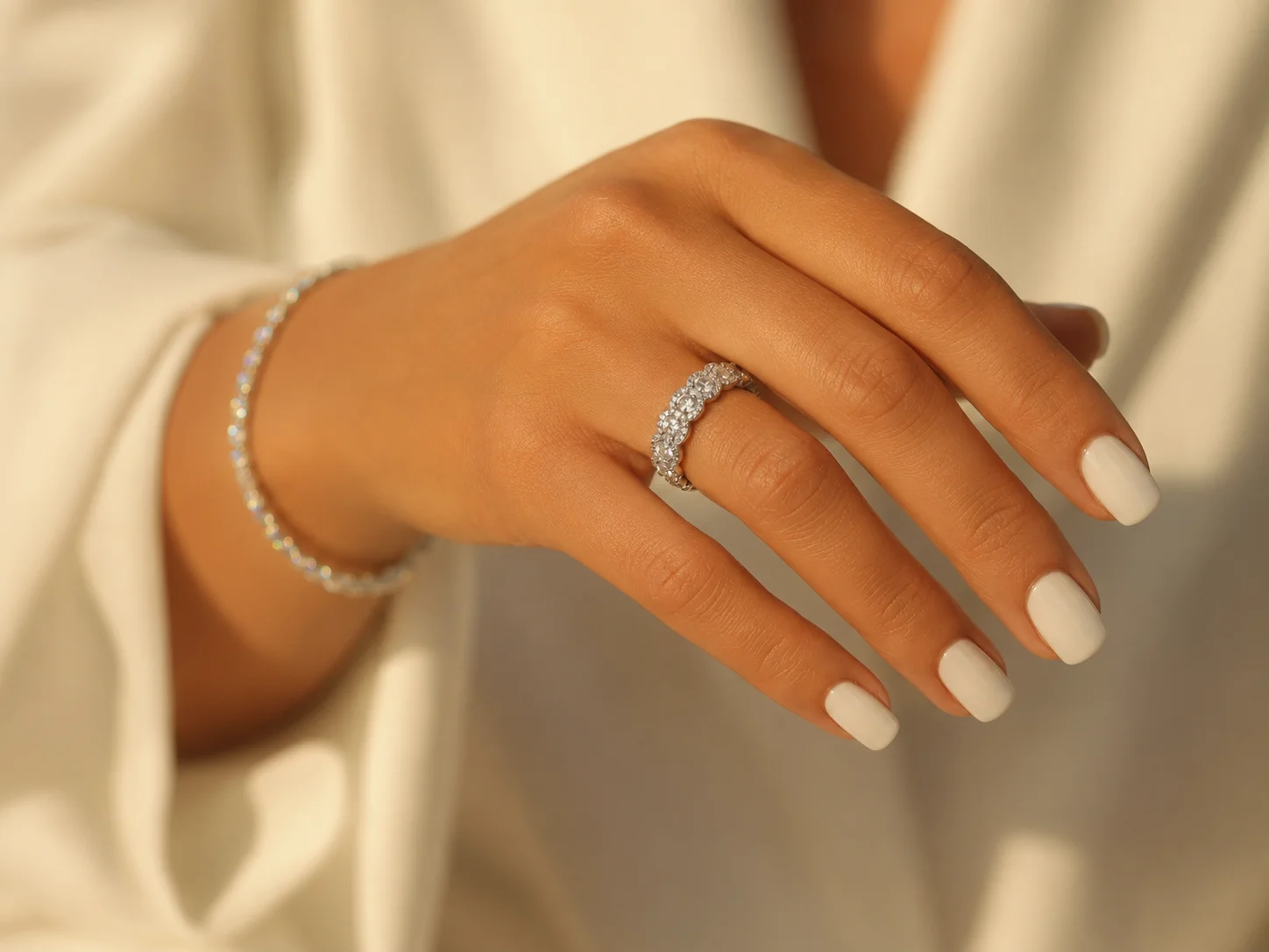 "HaloBand™" Ring in white gold, photo 4