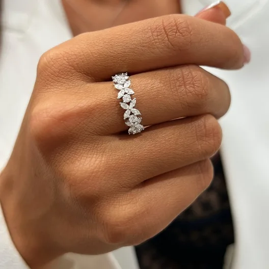 "LuxuryAvenue™" Wedding Band Half Eternity – White gold 18k