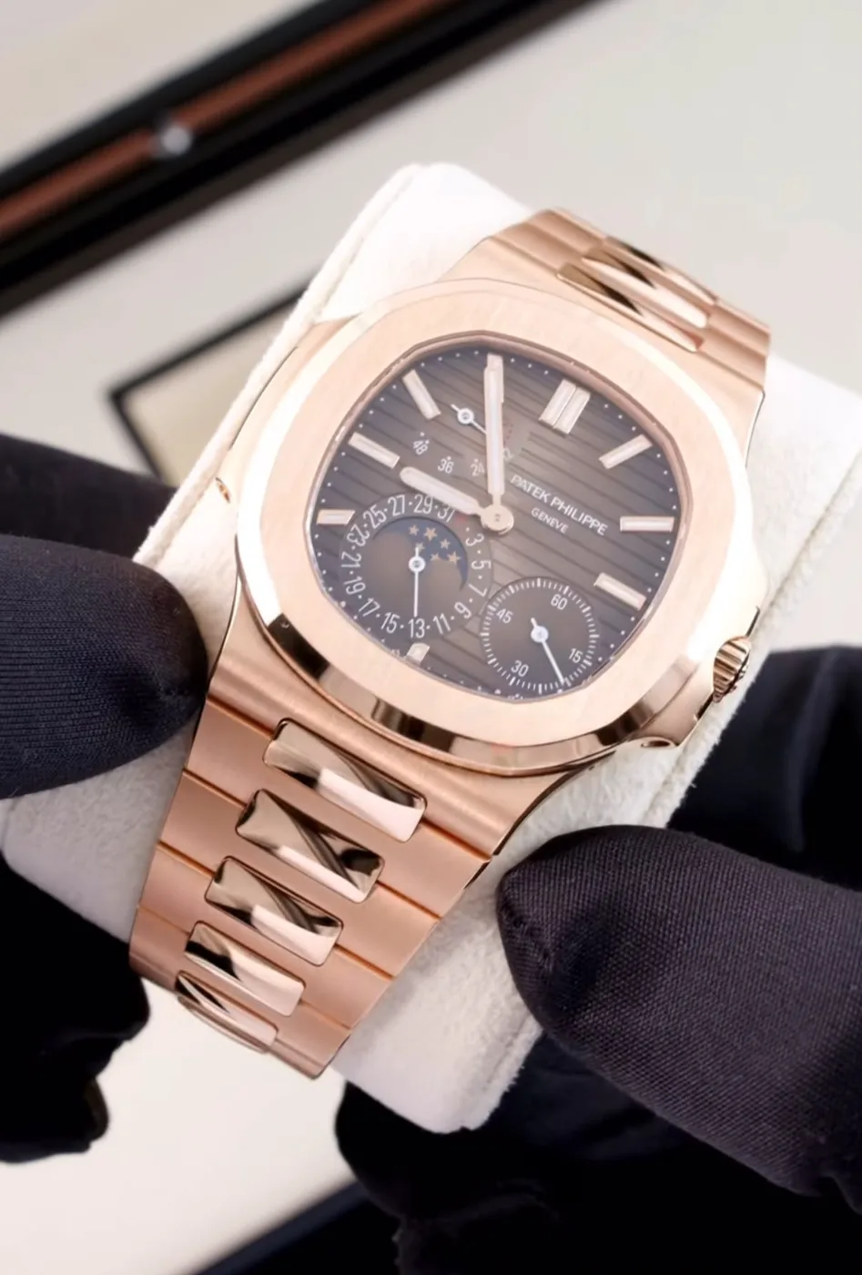 Patek Philippe 5712/1R Rose Gold, photo 3