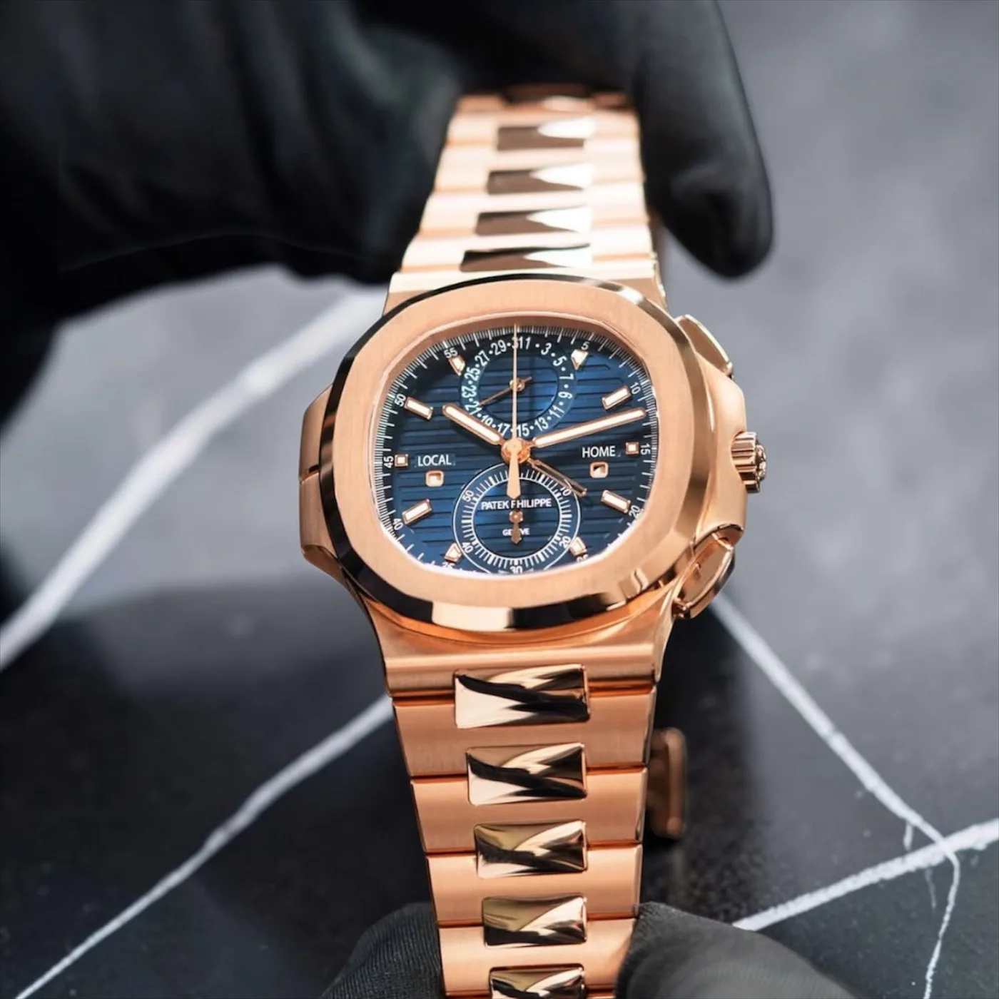 Patek Philippe Nautilus Travel Time Chronograph 5990/1R, photo 3