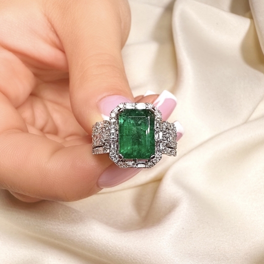 EmeraldNoblesse™ Ring in white gold 18k, photo 5