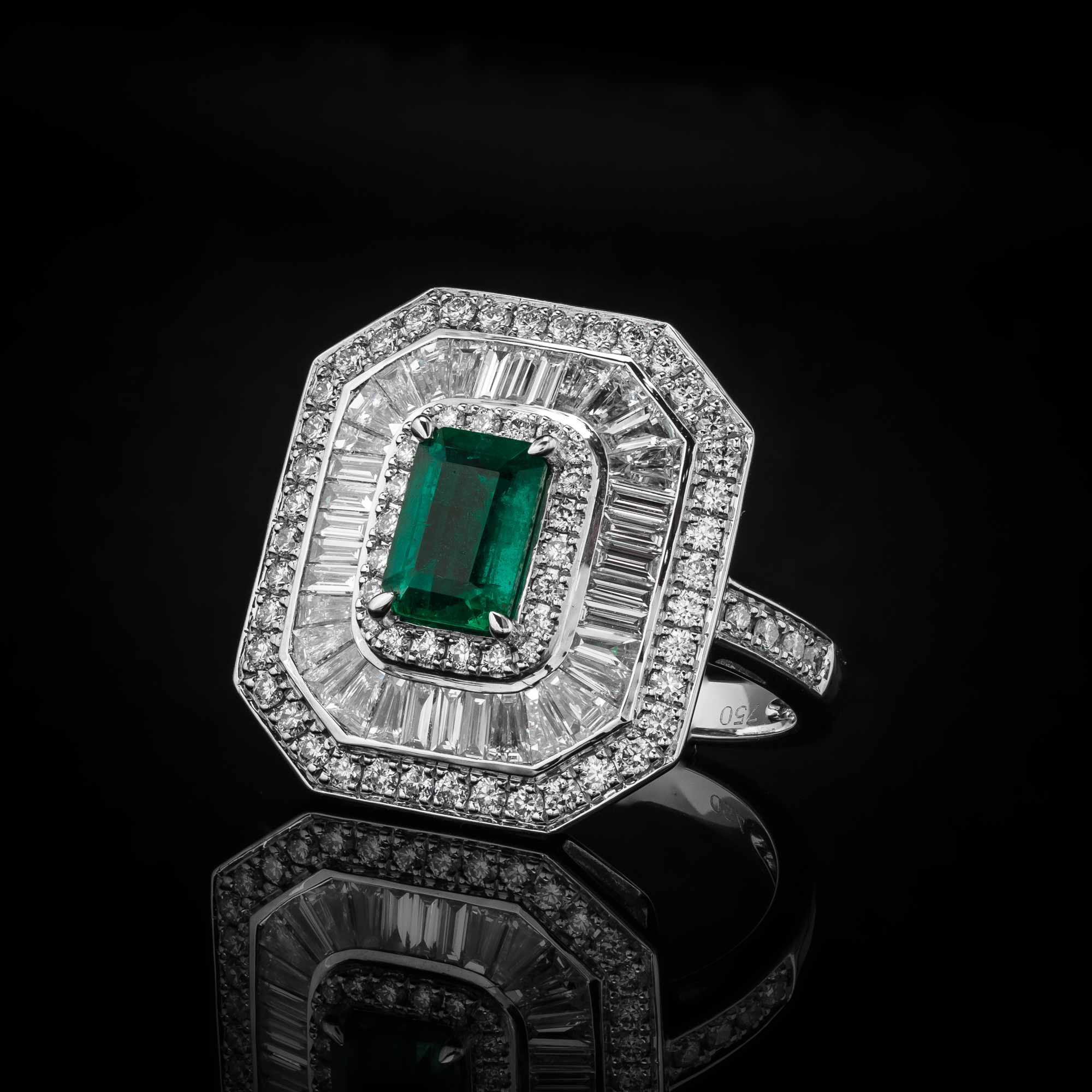 "EmeraldPrestige™" Ring in white gold 18k, photo 3