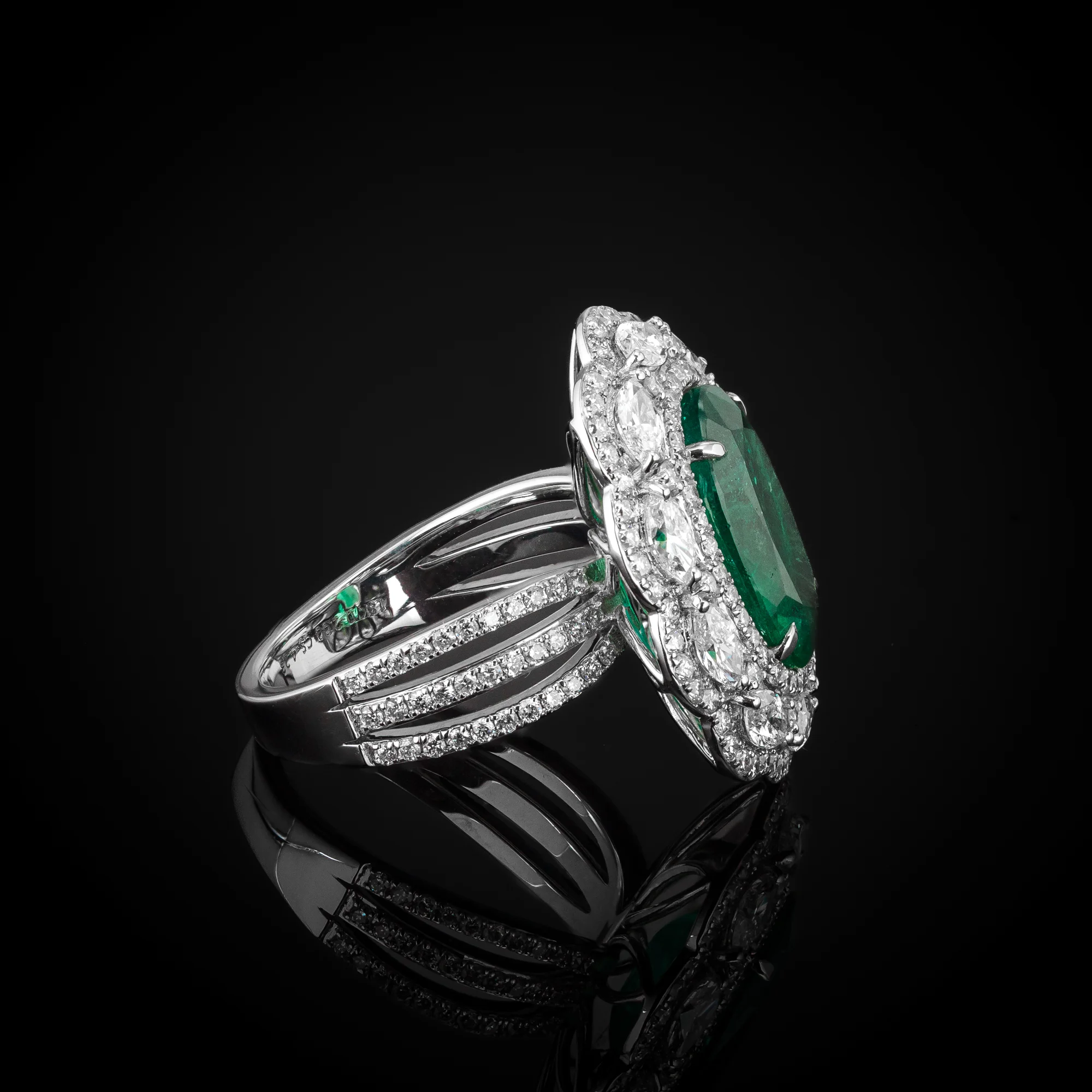 "EmeraldRoyale™" Ring in white gold 18k, photo 2