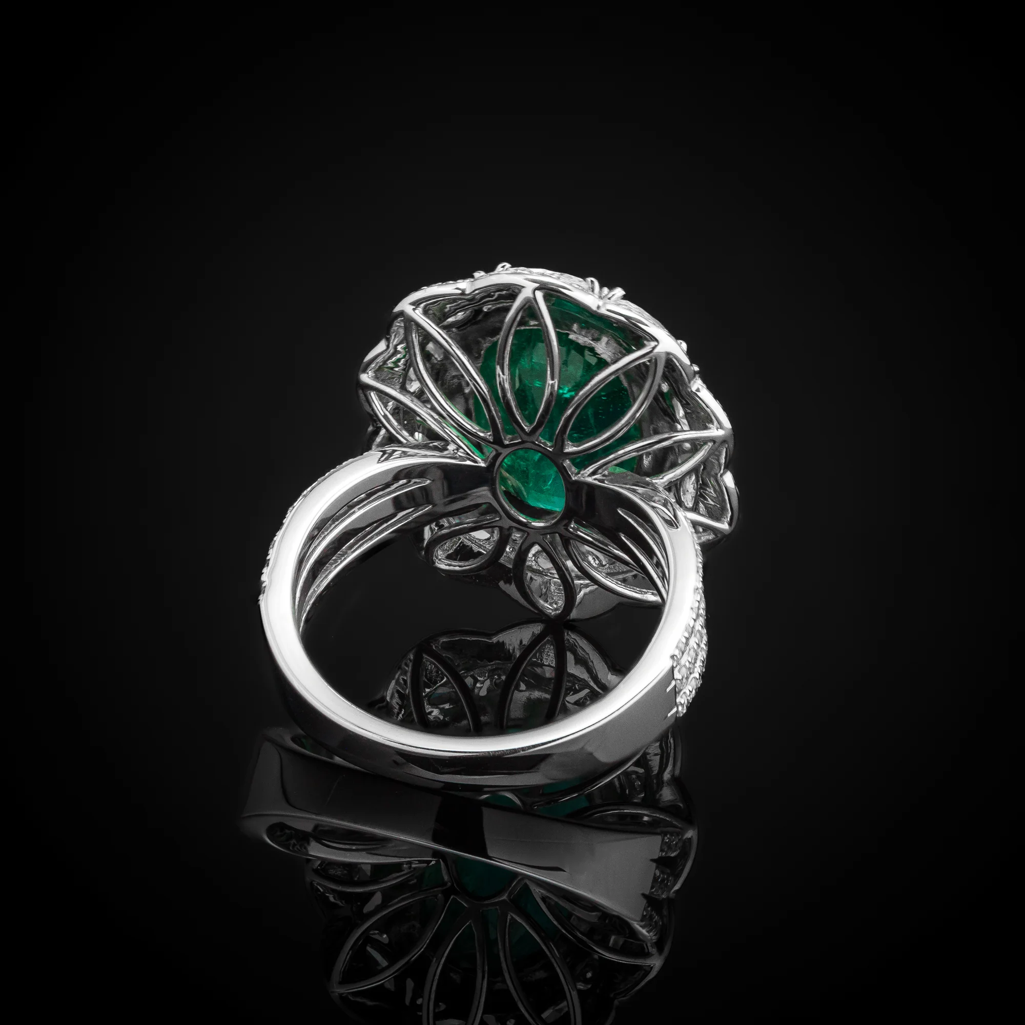 "EmeraldRoyale™" Ring in white gold 18k, photo 4