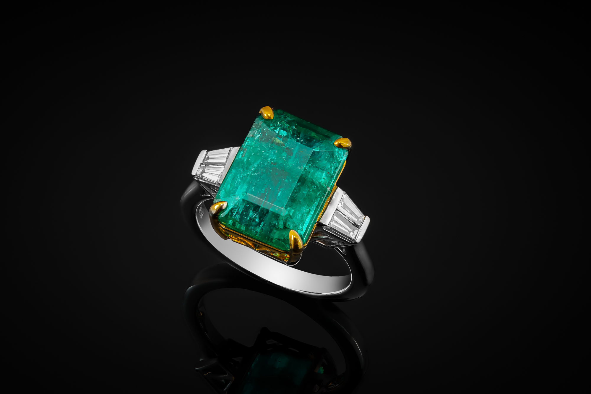 EmeraldZenith™ Ring – White gold 18k